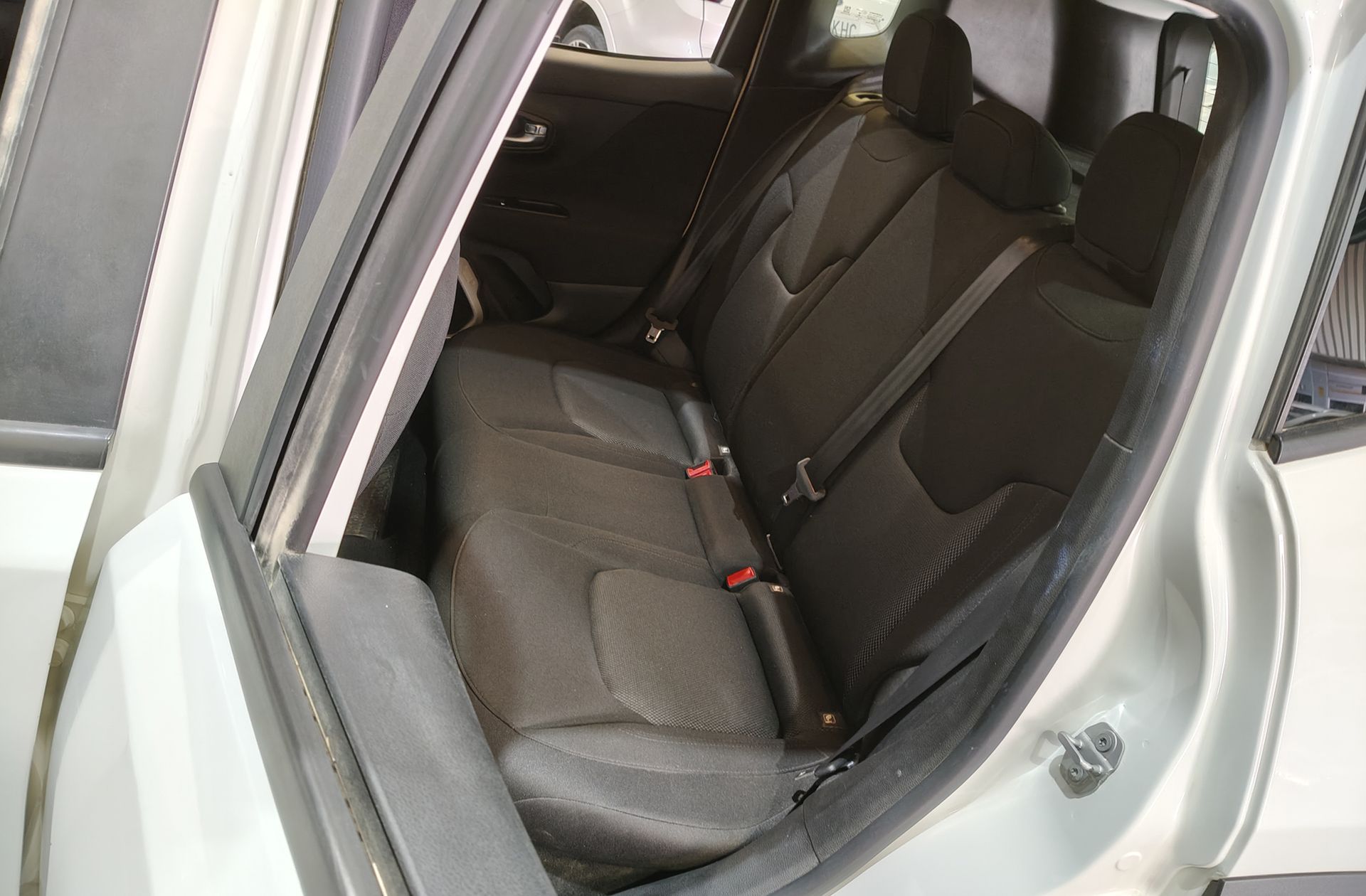 Jeep Renegade 2.0 MultiJet Longitude Active Drive 4x4 - foto 10