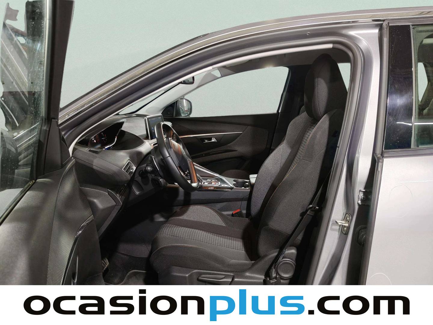 Foto asientos delanteros Peugeot 5008 Peugeot 5008 BlueHDI 130 S&S Active Pack EAT8 (130 CV) 7 Plazas