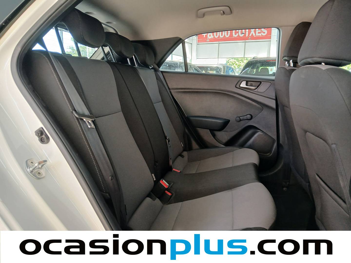 Hyundai i20 Hyundai i20 1.2 MPI Essence LE (75 CV) al mejor precio