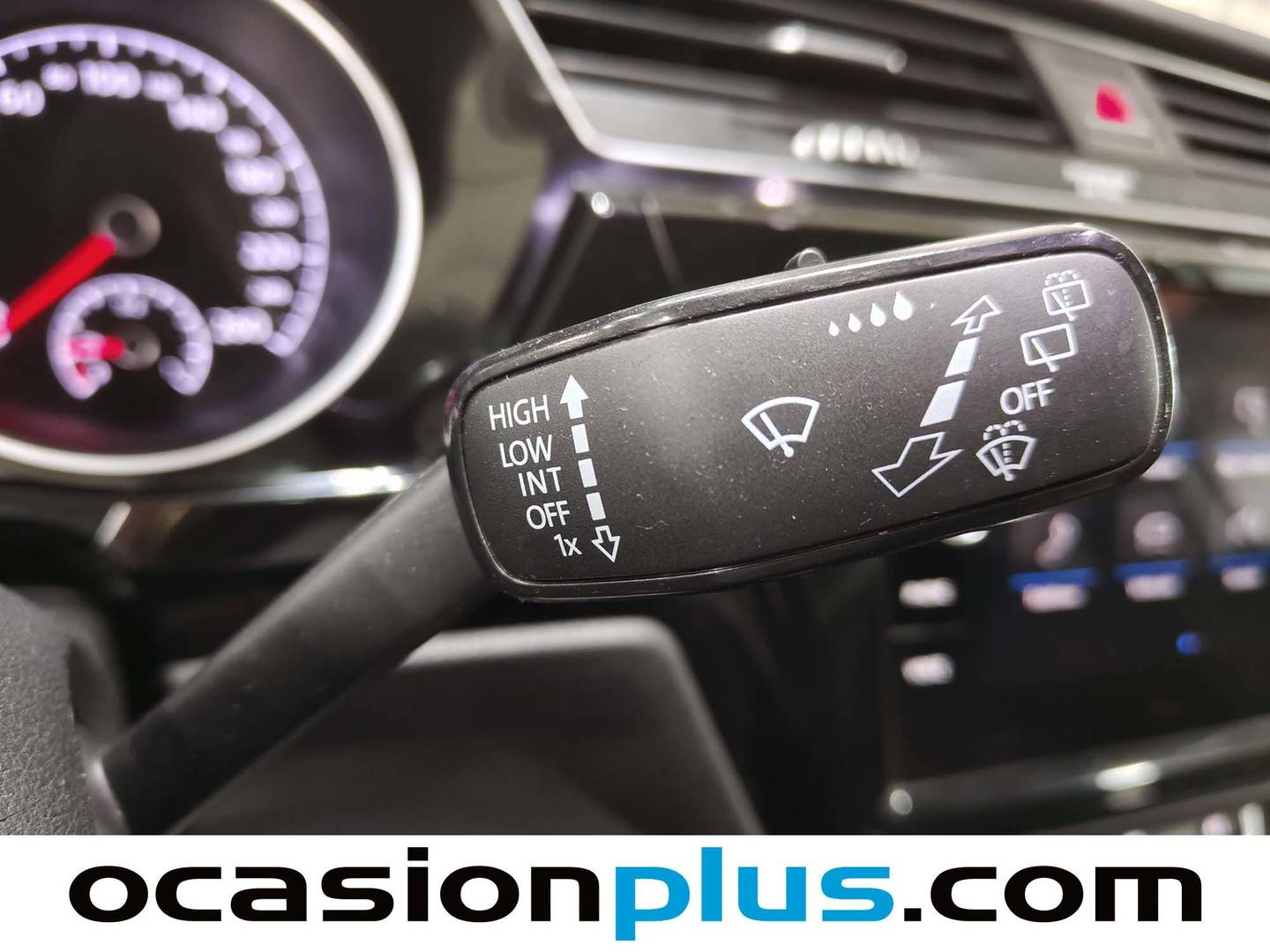 Volkswagen Touran Volkswagen Touran Sport 1.5 TSI Pack R-line (150 CV) DSG 7 Plazas barato