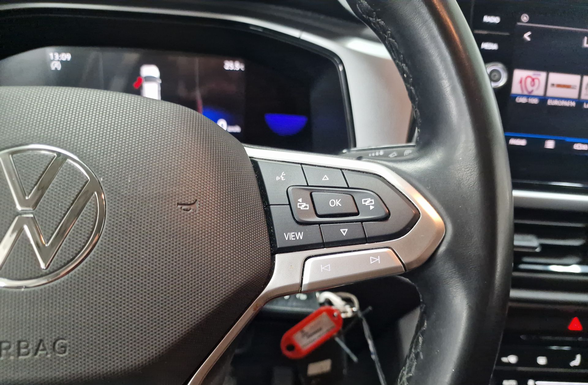 Volkswagen T-Roc Life 1.0 TSI - foto 31