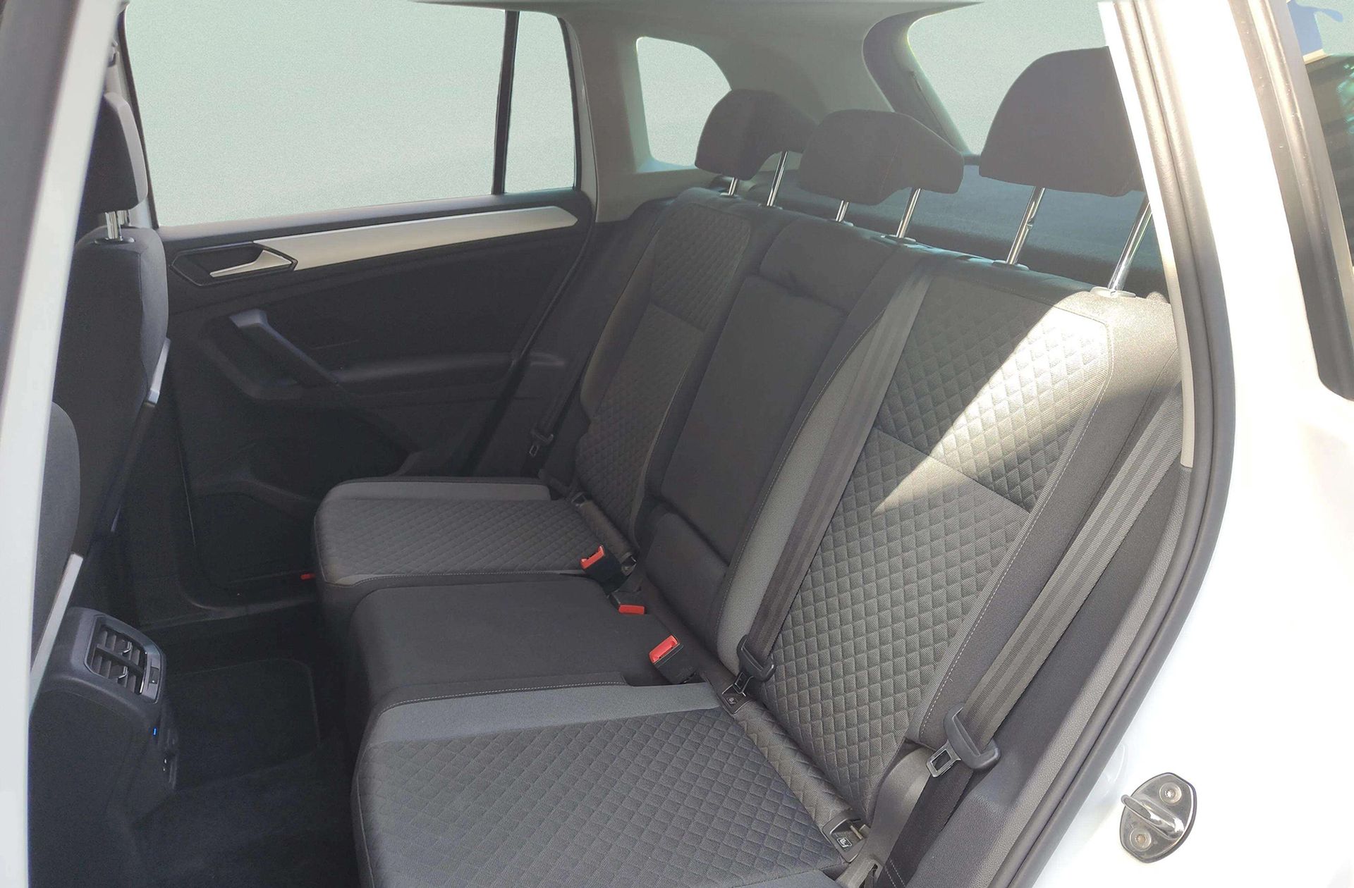 Volkswagen Tiguan Advance 2.0 TDI - foto 12