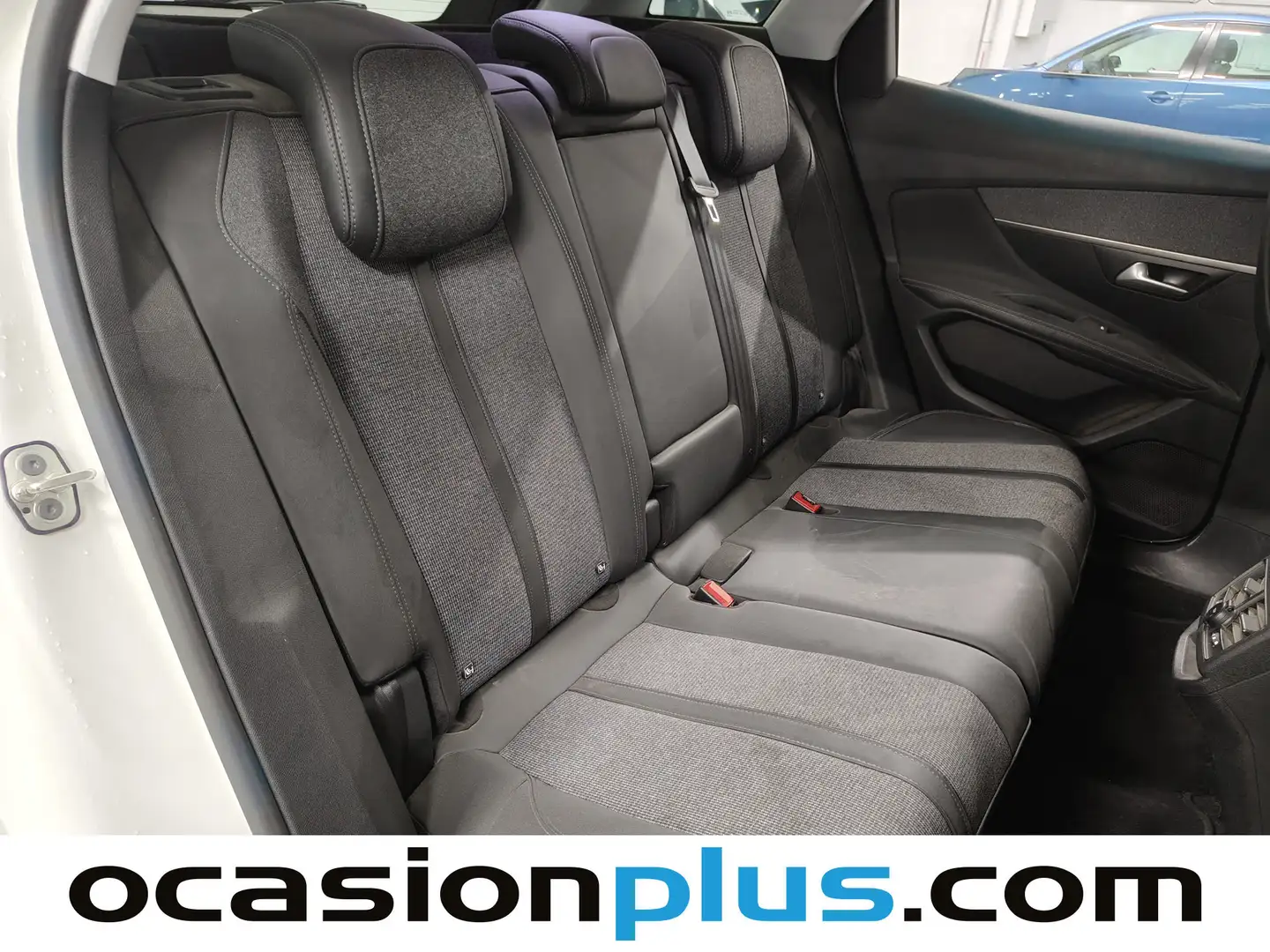 Foto Peugeot 3008 Peugeot 3008 PureTech 130 S&S Allure (130 CV)