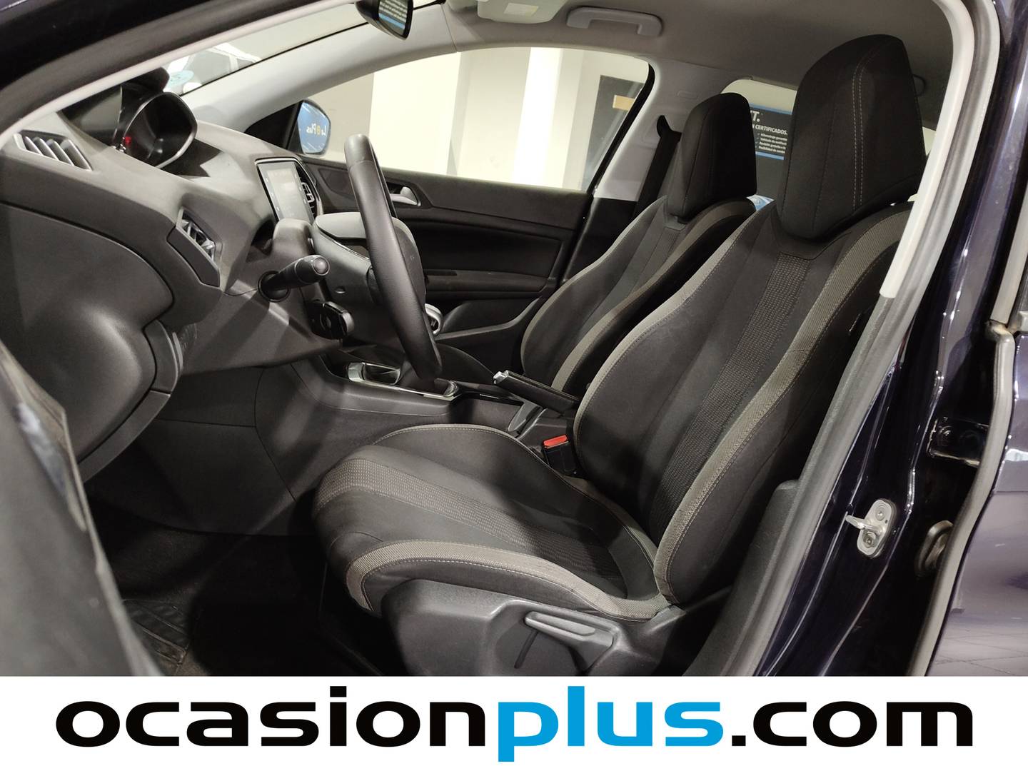Foto asientos delanteros Peugeot 308 Peugeot 308 BlueHDi 120 Style (120 CV)