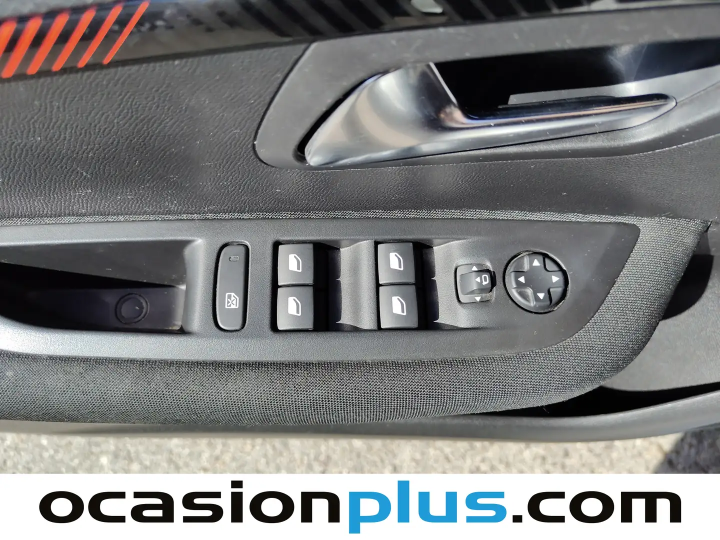 Foto Peugeot 208 Peugeot 208 PureTech 100 Active Pack (100 CV)