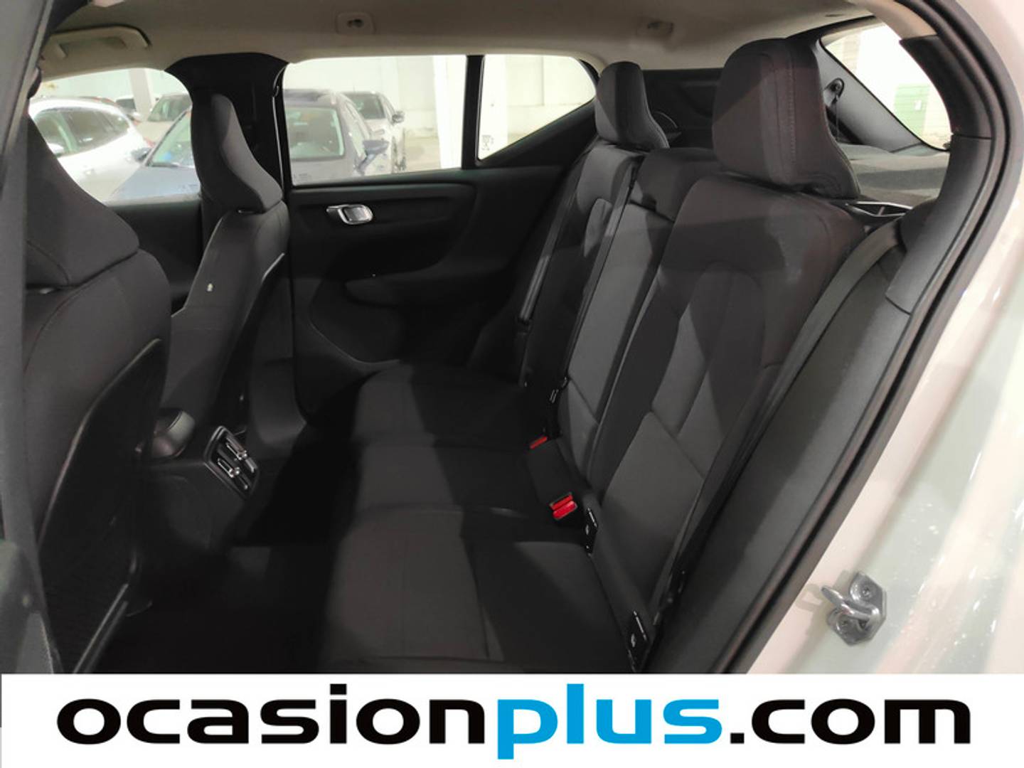 Foto Volvo XC40 Volvo XC40 T3 Momentum Auto (163 CV)