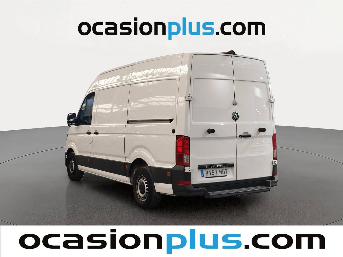 Foto trasera Volkswagen Crafter Volkswagen Crafter 35 Furgón Batalla Media L3H2 2.0 TDI (177 CV) izquierda