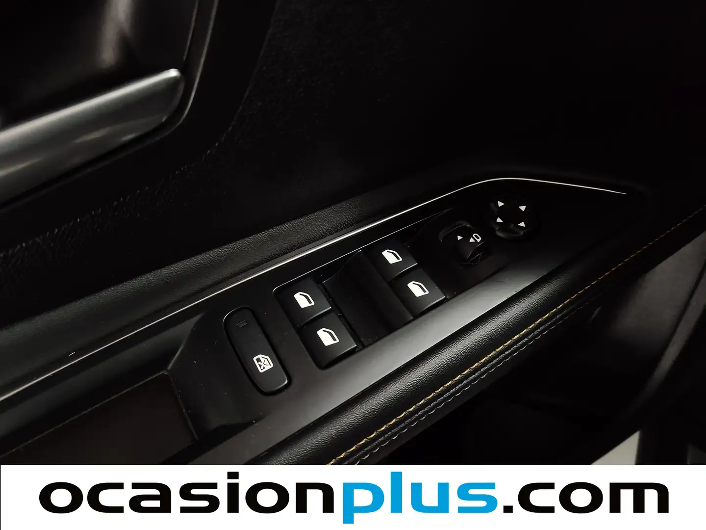 Foto Peugeot 5008 Peugeot 5008 BlueHDi 130 S&S Roadtrip EAT8 (130 CV) 7 Plazas