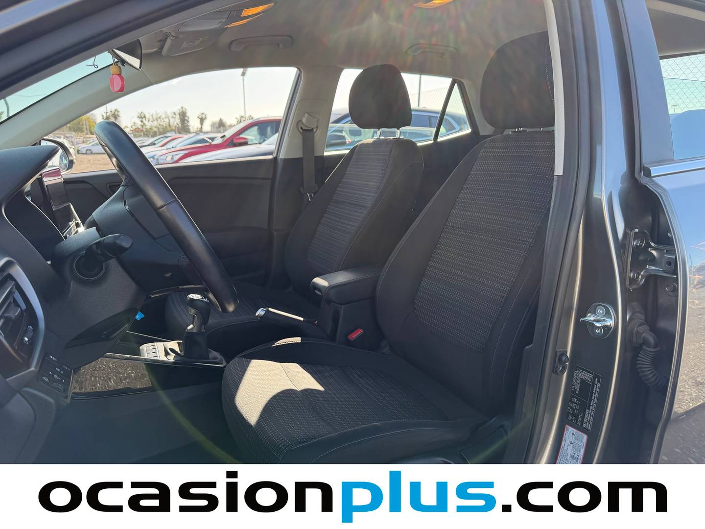 Foto KIA Stonic Kia Stonic 1.0 T-GDi MHEV Drive (120 CV)