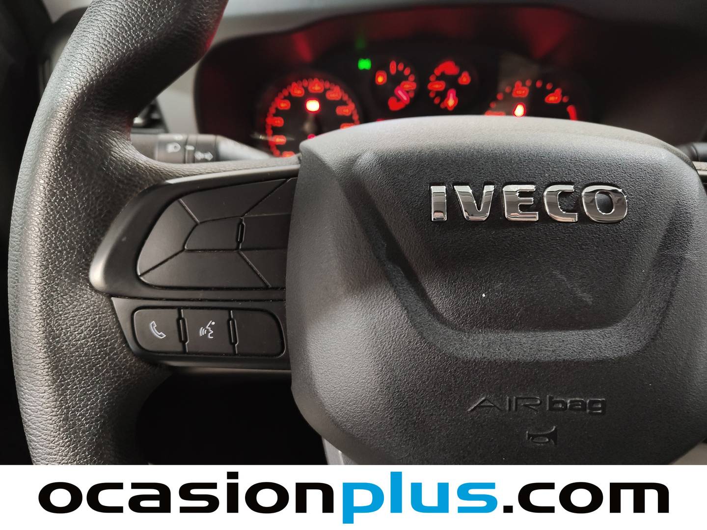 Foto Iveco Daily Iveco Daily 35C 18H A8 V 4100/H2 16 HD  (176 CV)