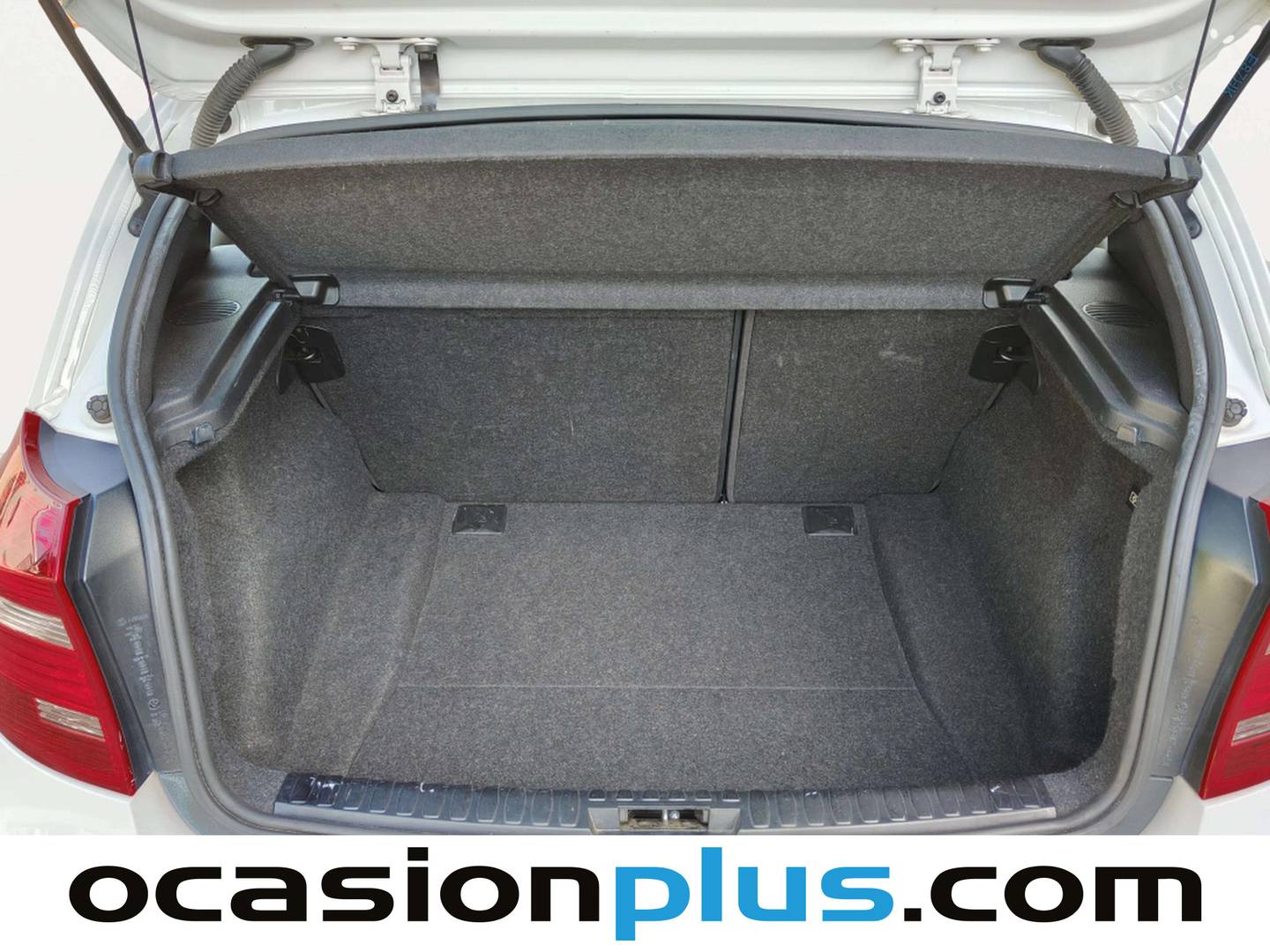 Fotos maletero BMW Serie 1 BMW Serie 1 118d (143 CV) Pack M