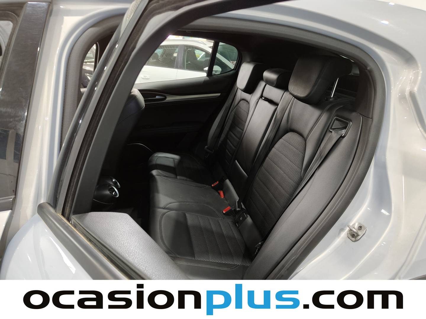 Foto Alfa Romeo Stelvio Alfa Romeo Stelvio 2.2 Diesel Sprint AWD (190 CV)