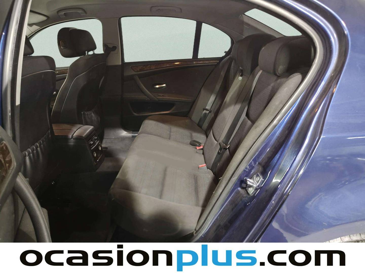 Foto asientos traseros BMW Serie 5 BMW Serie 5 523i (190 CV)