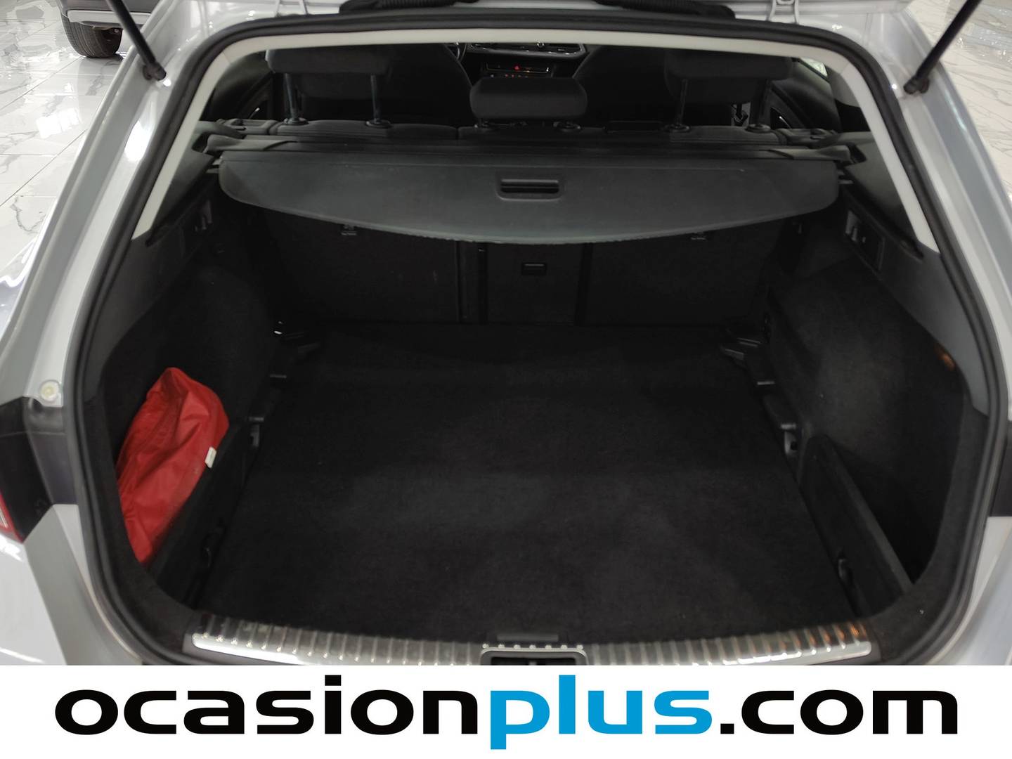 Fotos maletero Seat León Seat León ST 1.6 TDI S&S Style (115 CV)