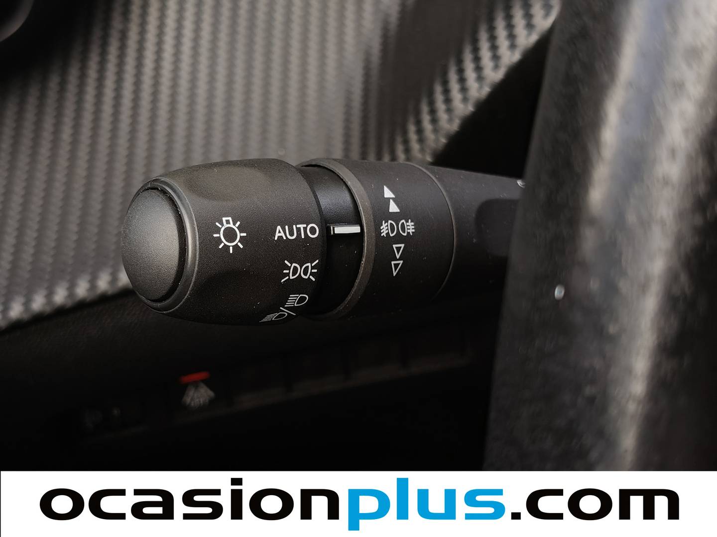 Peugeot 2008 Peugeot 2008 BlueHDi 110 Allure Pack (110 CV) seminuevo