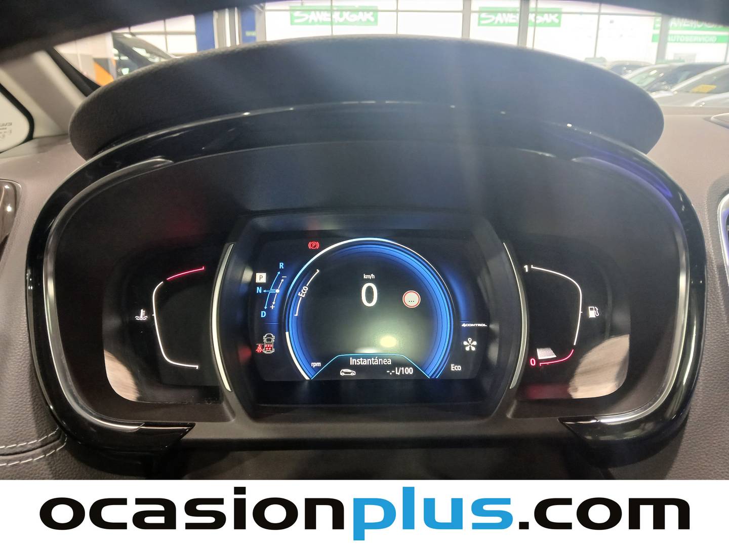 Foto Renault Espace Renault Espace Initiale Paris Energy dCi (160 CV) TT EDC 7 Plazas