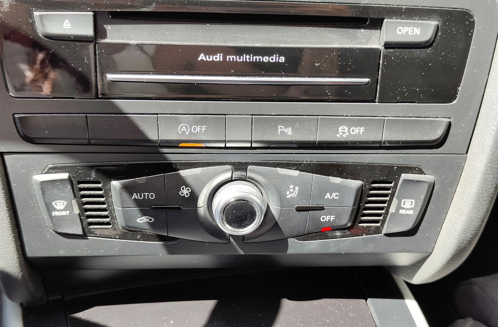 Audi A4 S line edition 2.0 TDI clean diesel - foto 34