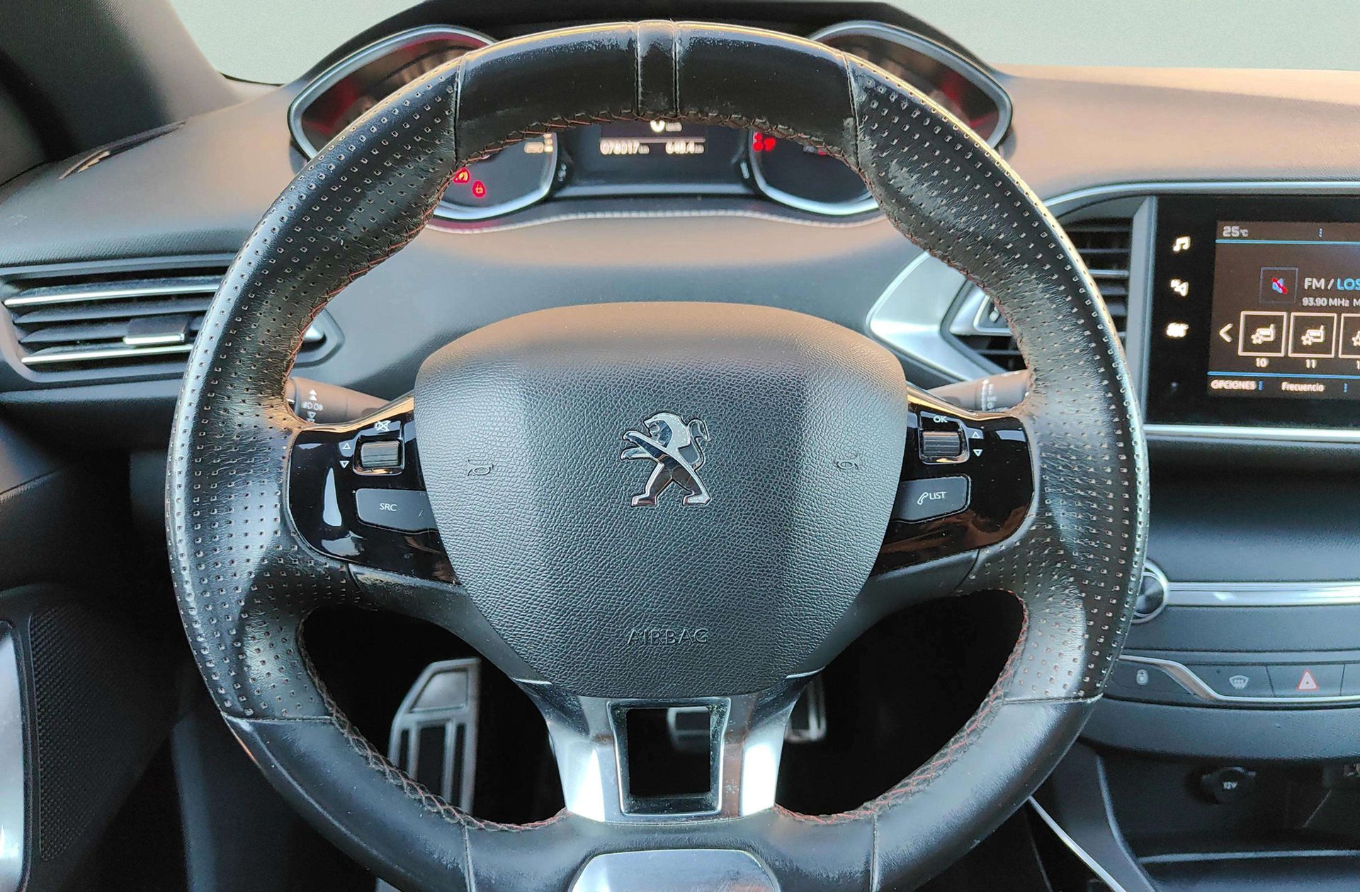 Peugeot 308 PureTech 130 GT Line - foto 25