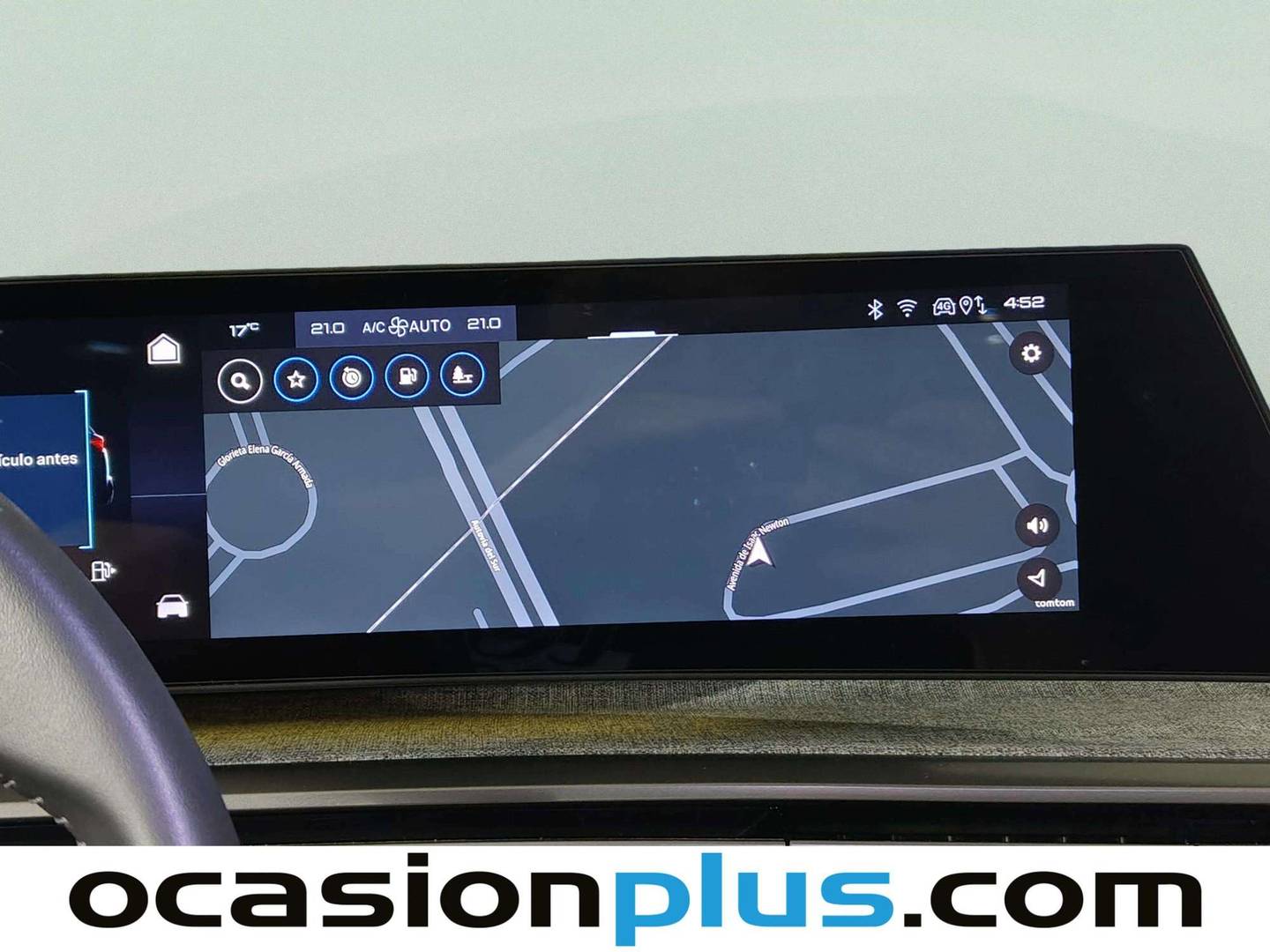 Extras y acabados del Peugeot 5008 Hybrid Peugeot 5008 Hybrid 1.2 Allure eDCS6 (136 CV) 7 Plazas
