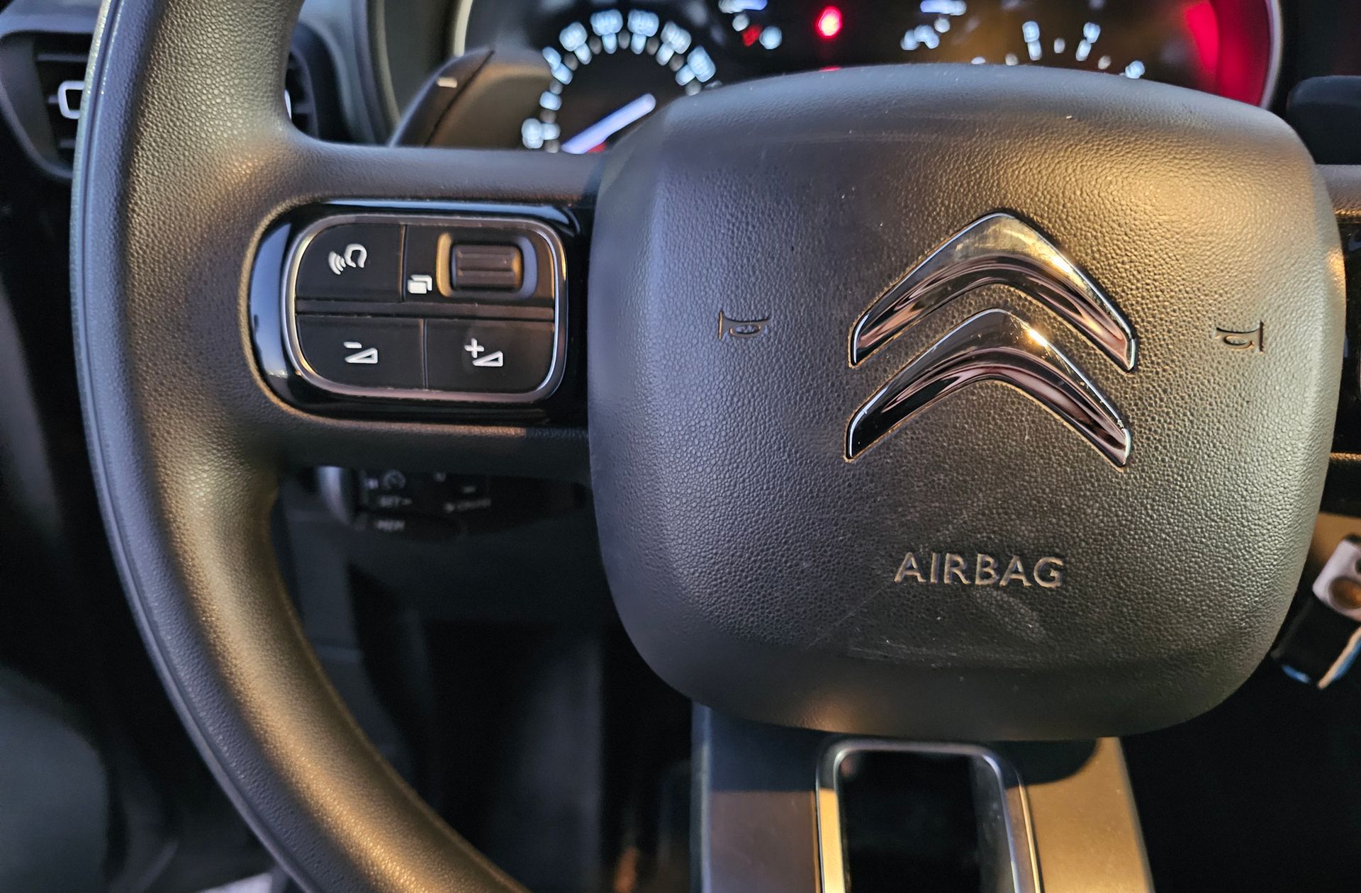 Citroën Berlingo BlueHDi 130 Talla M Shine EAT8 - foto 24