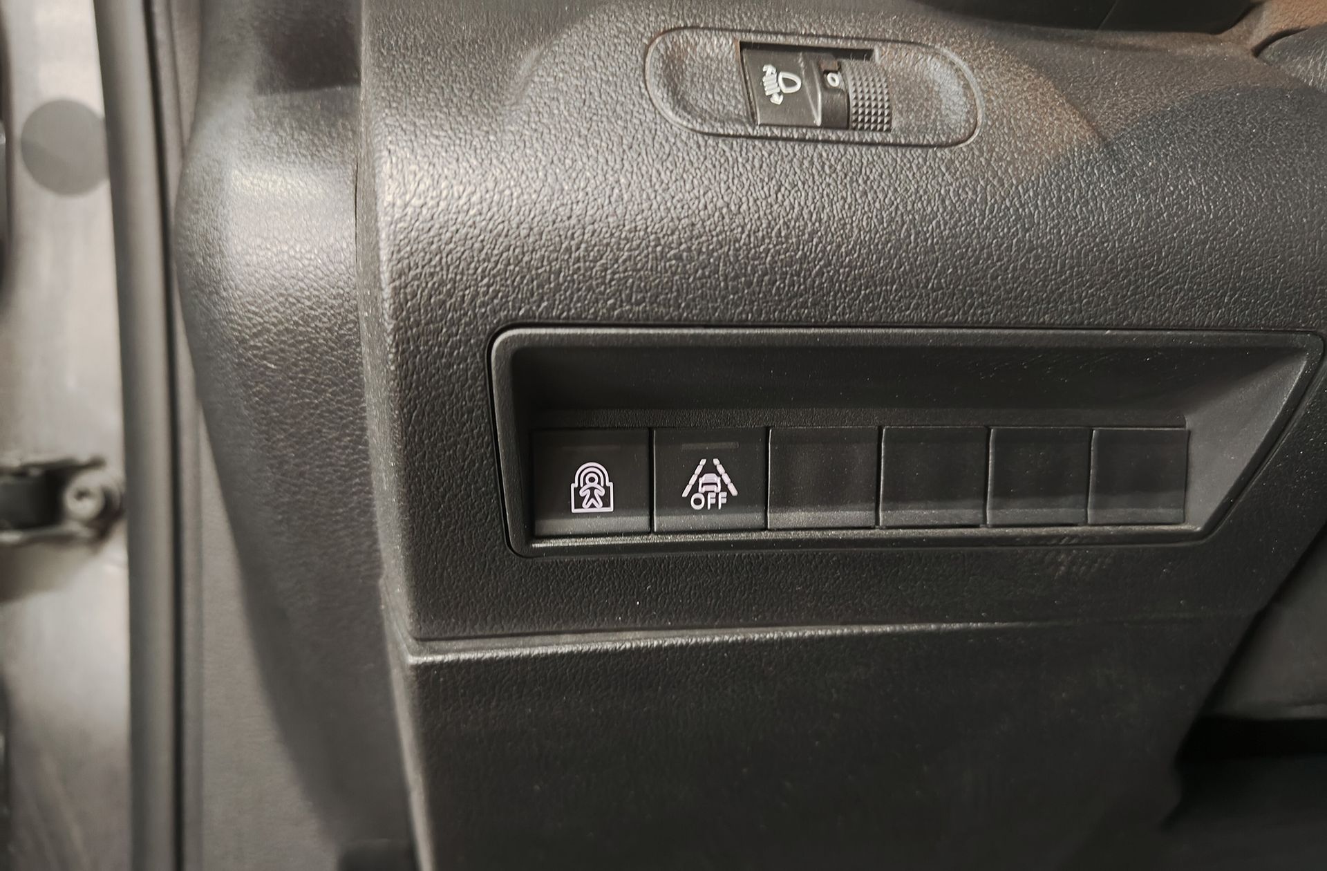 Citroën Berlingo BlueHDi 100 Talla M Shine - foto 22