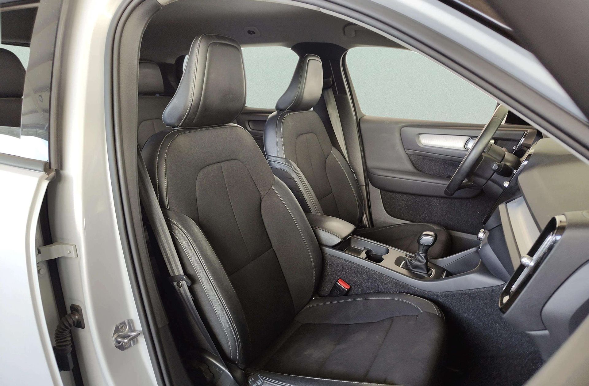 Volvo XC40 D3 Business Plus - foto 20