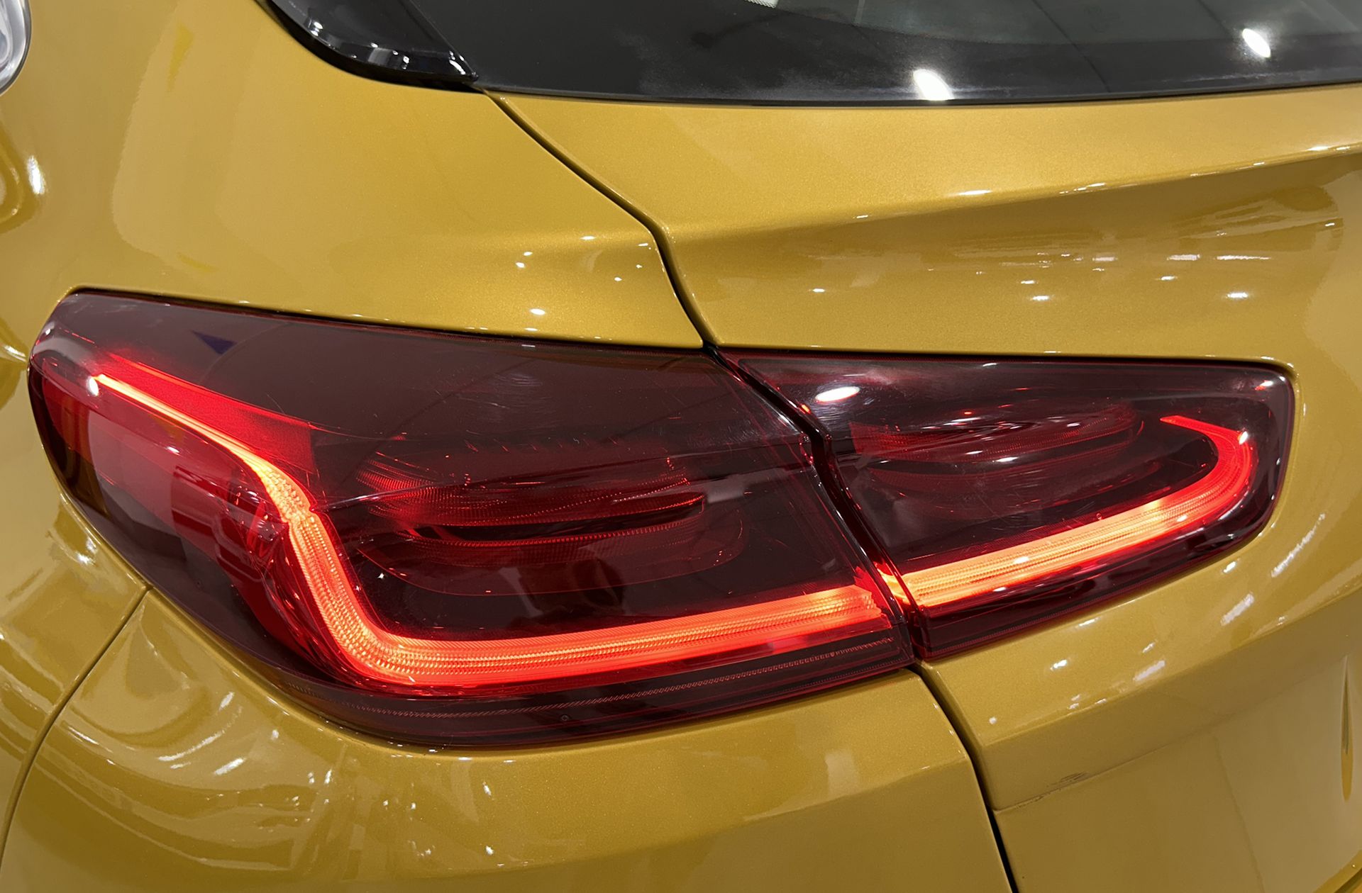 Kia XCeed 1.5 MHEV iMT Tech - foto 15