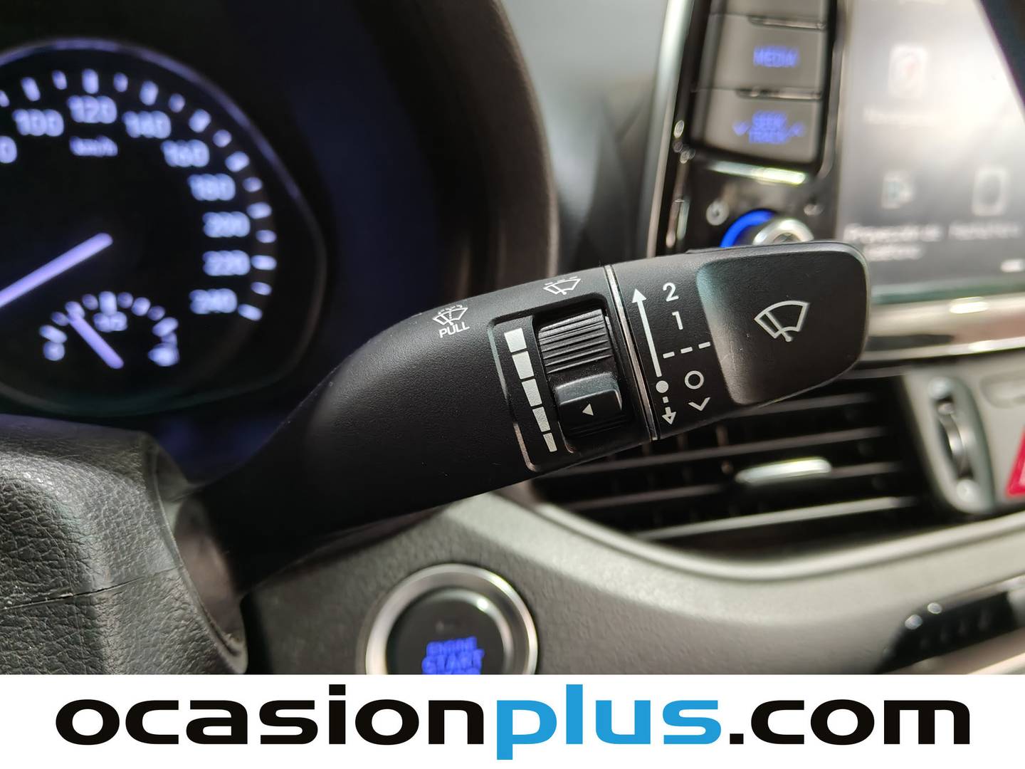 Foto Hyundai i30 Hyundai i30 Fastback 1.0 TGDI Tecno (120 CV)