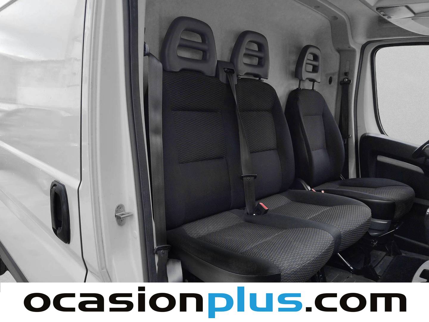 Foto Citroën Jumper Citroën Jumper BlueHDi 120 33 L2H2 (120 CV) siete plazas