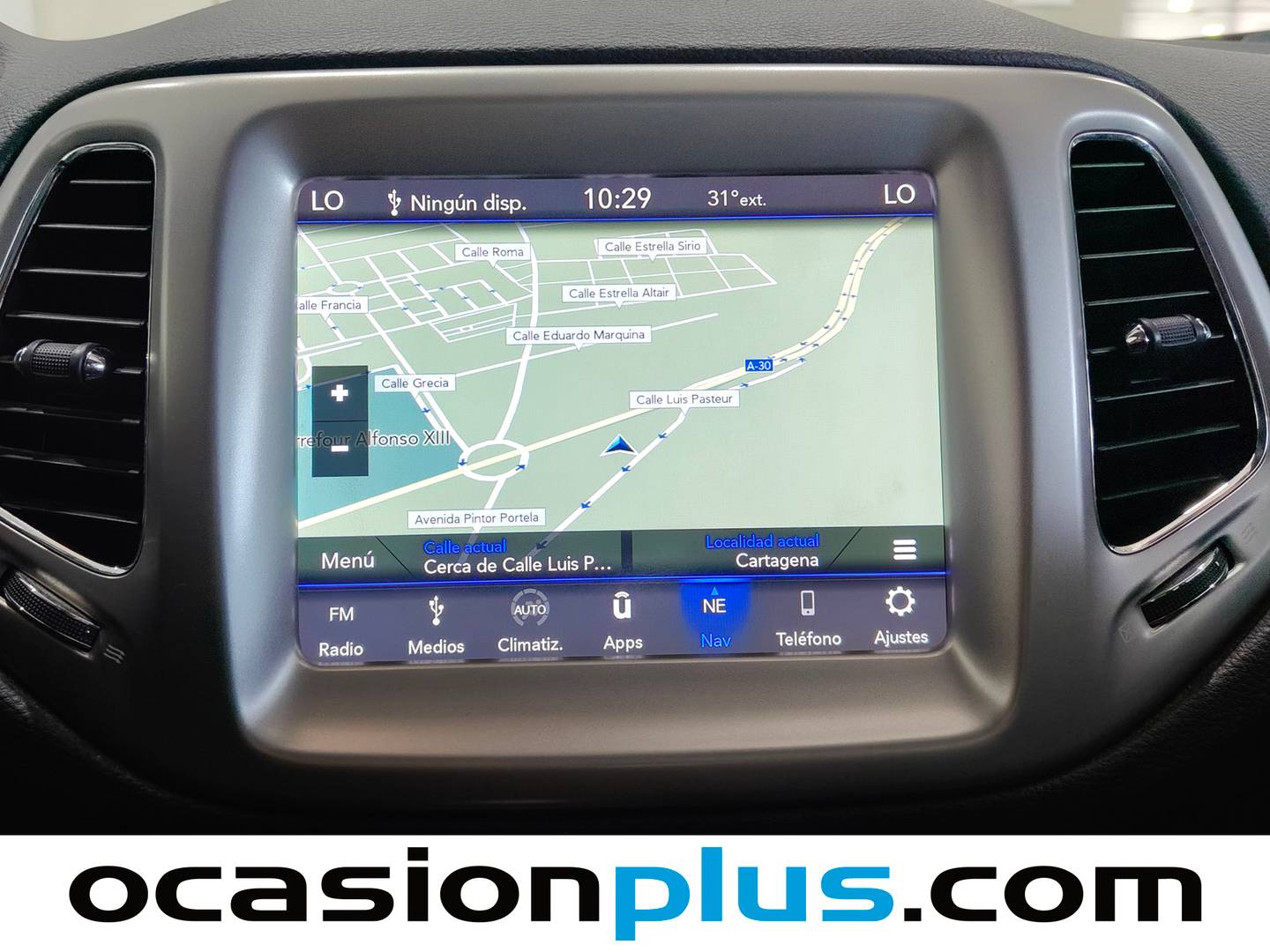 Extras y acabados del Jeep Compass Jeep Compass 1.6 Multijet Longitude 4x2 (120 CV)