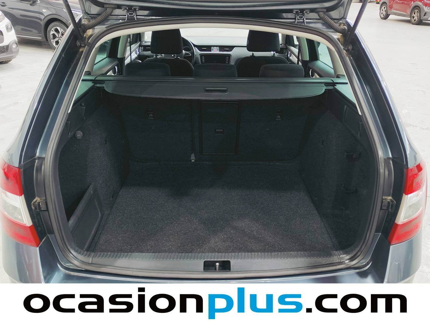 Fotos maletero Skoda Octavia Skoda Octavia Combi 1.4 TSI Like (150 CV)