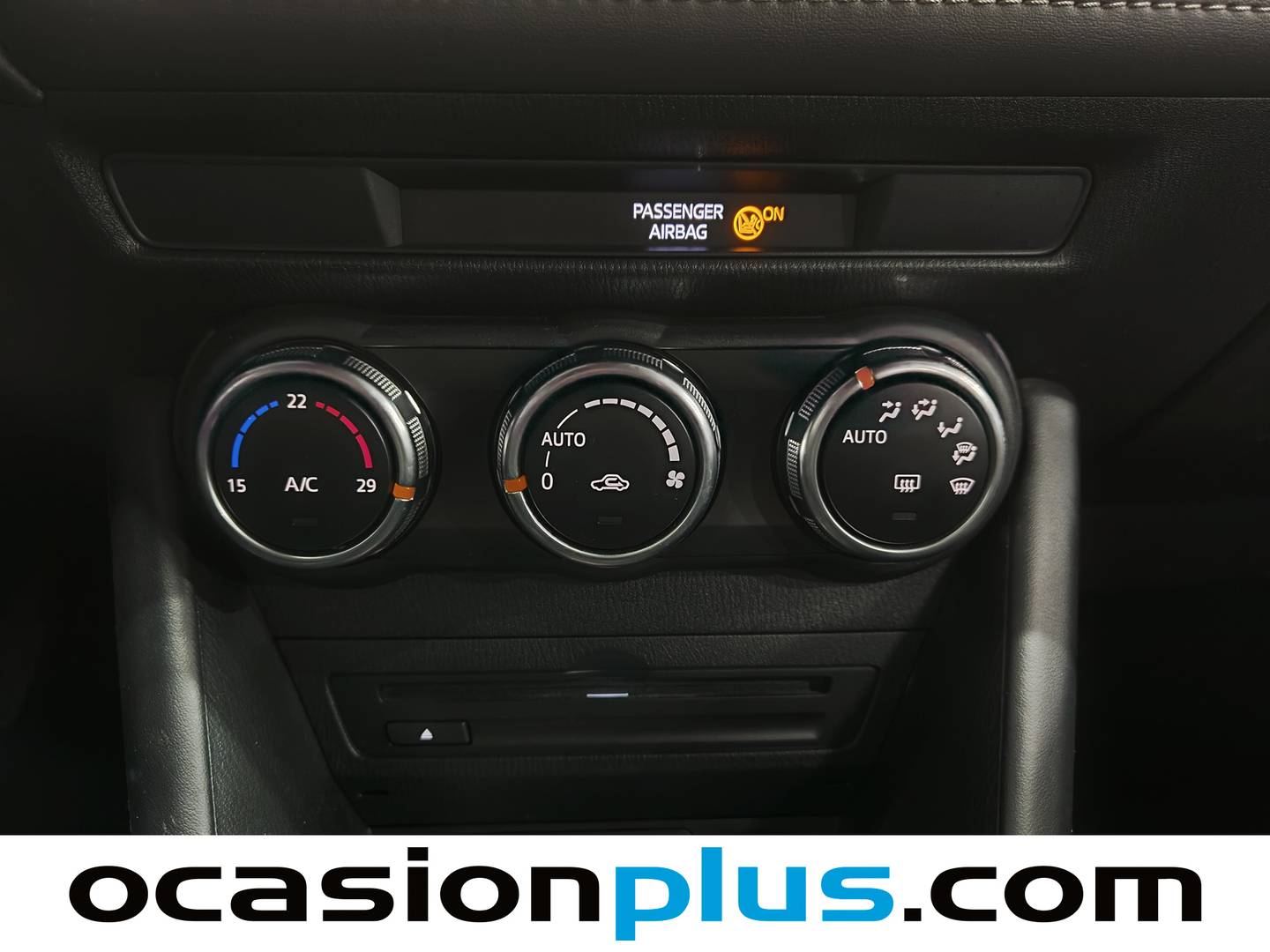 Acabados Mazda CX-3 Mazda CX-3 2.0 G Zenith 2WD (121 CV)