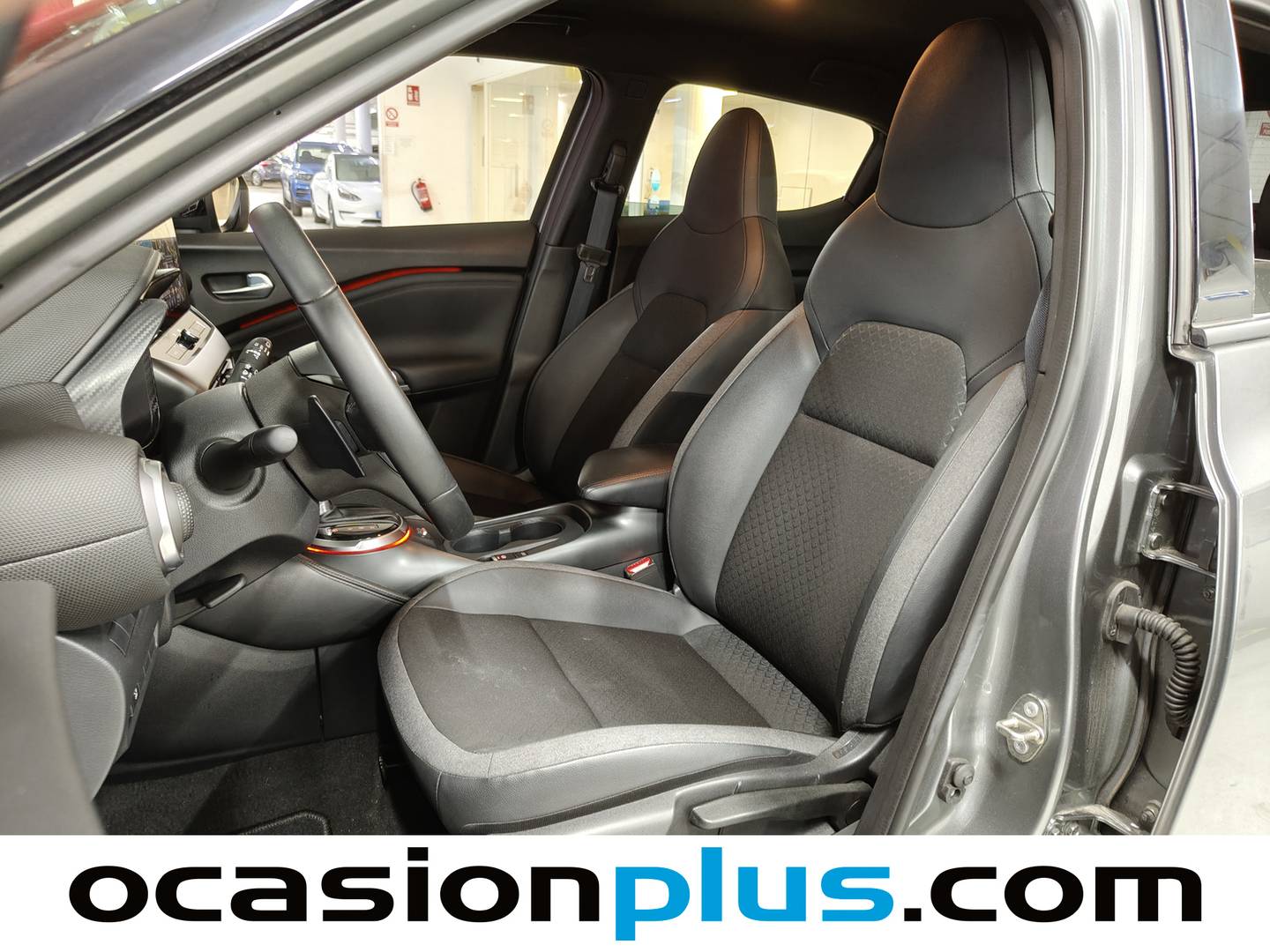 Foto Nissan JUKE Nissan Juke DIG-T N-Connecta 4x2 DCT (114 CV)