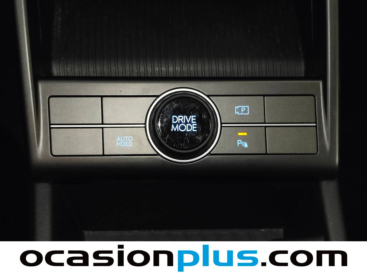 Acabados Hyundai Kona Hyundai Kona 1.6 GDI HEV Tecno 2C DCT (141 CV)