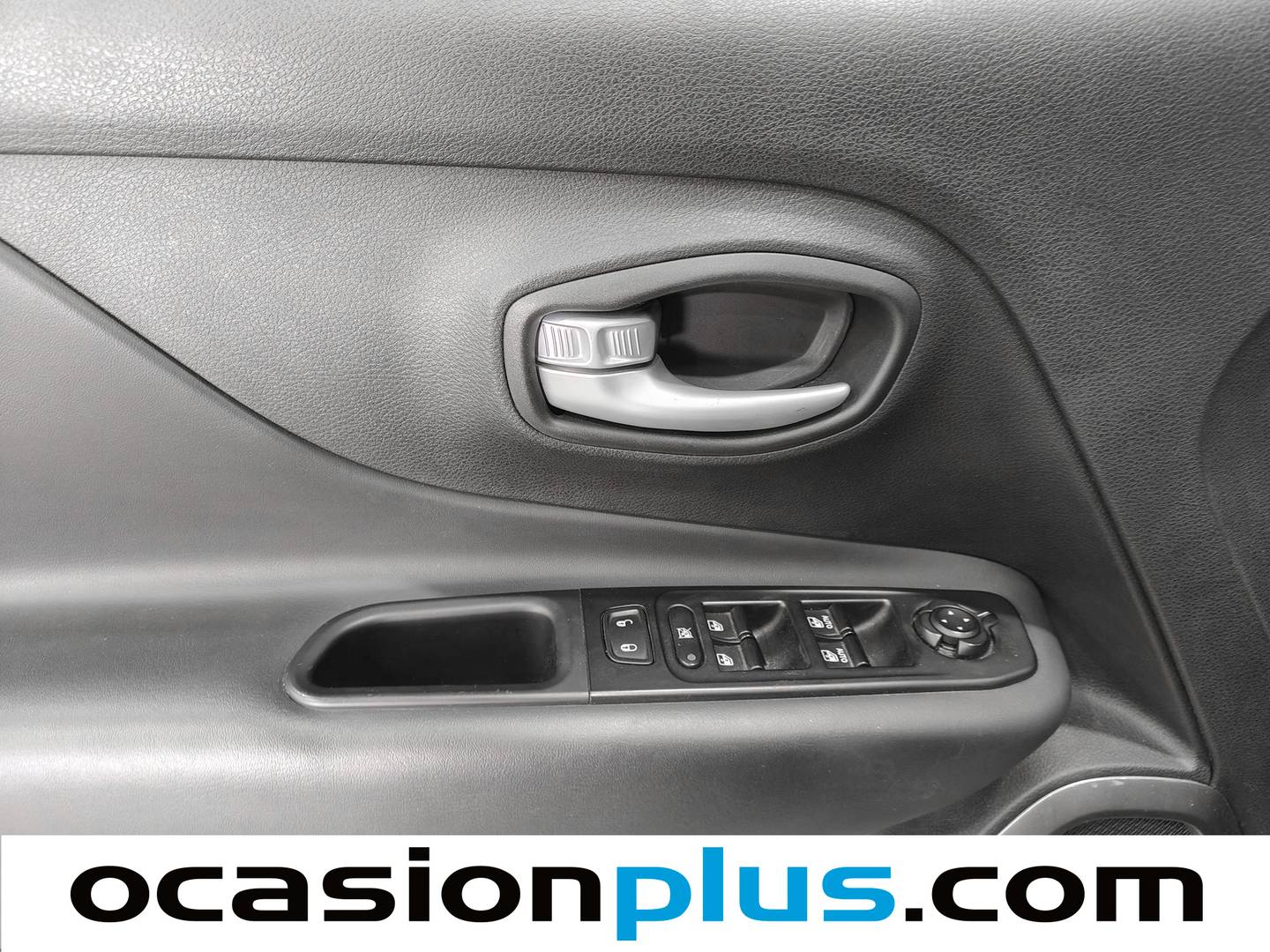 Foto Jeep Renegade Jeep Renegade eHybrid 1.5 Limited ATX (130 CV)