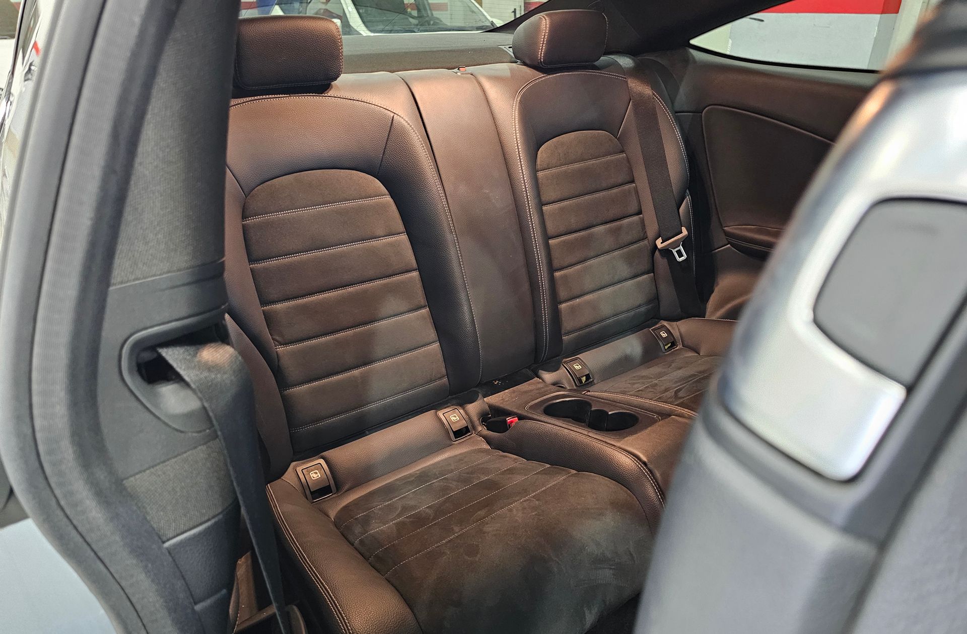 Mercedes-Benz Clase C Coupe 220 d Pack AMG - foto 19