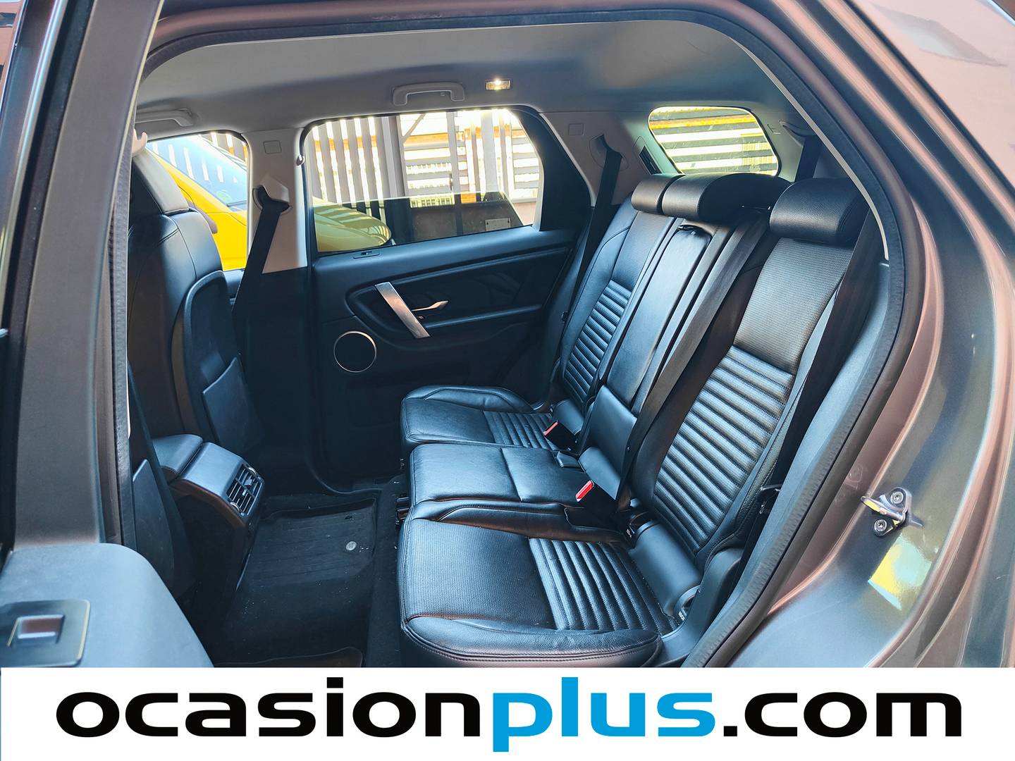 Foto asientos traseros Land Rover Discovery Sport Land Rover Discovery Sport 2.0D I4 S AWD Auto (150 CV)