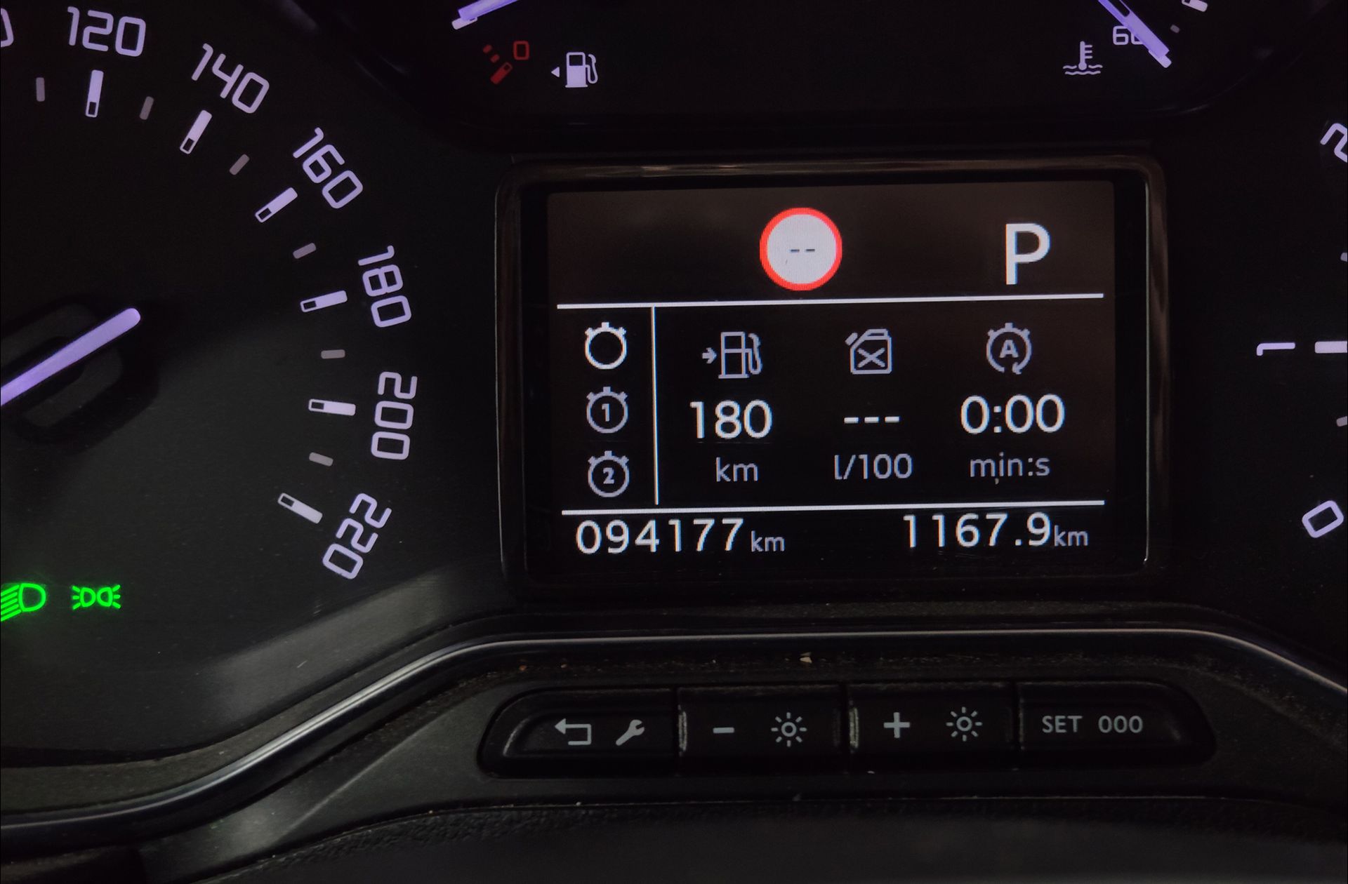 Citroën Berlingo BlueHDi 130 Talla XL Shine EAT8 7 plazas - foto 12