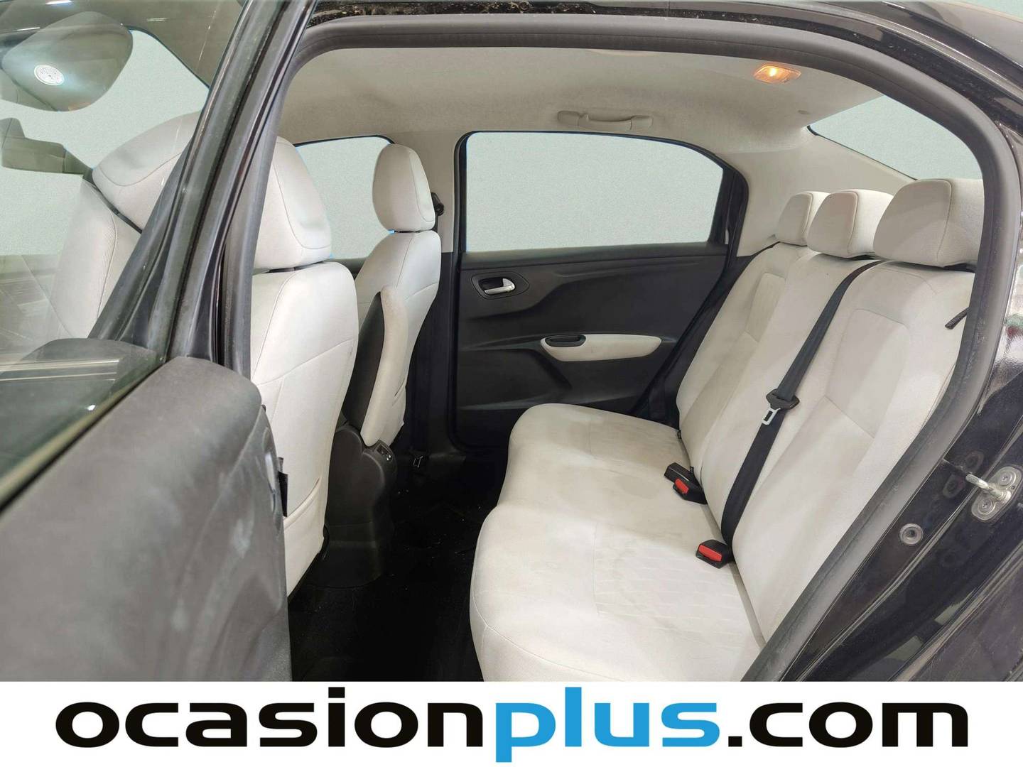 Foto asientos traseros Citroën C-Elysée Citroën C-Elysee 1.6 VTi Shine (115 CV)