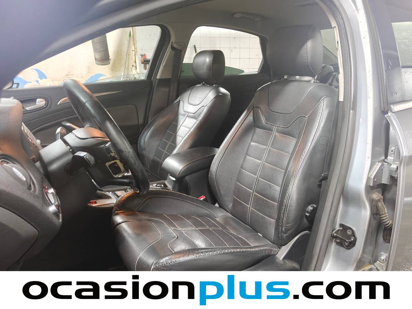 Foto asientos delanteros Ford Mondeo Ford Mondeo 2.0 TDCi Titanium PowerShift (140 CV)