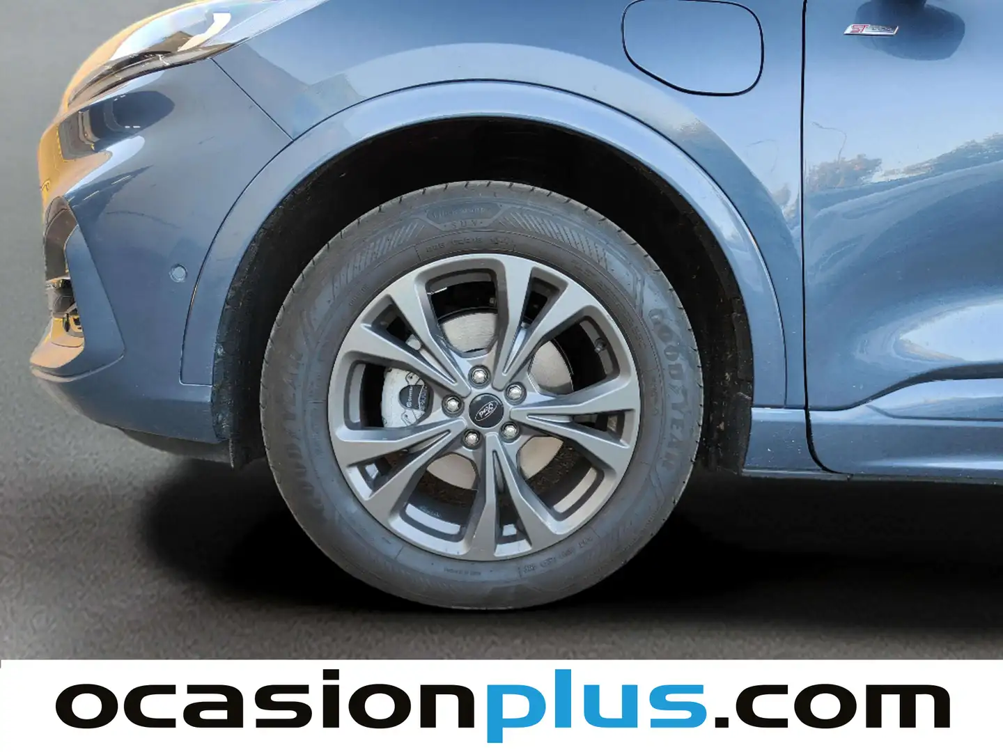 Foto Ford Kuga Ford Kuga 2.5 Duratec PHEV ST-Line Auto (225 CV)