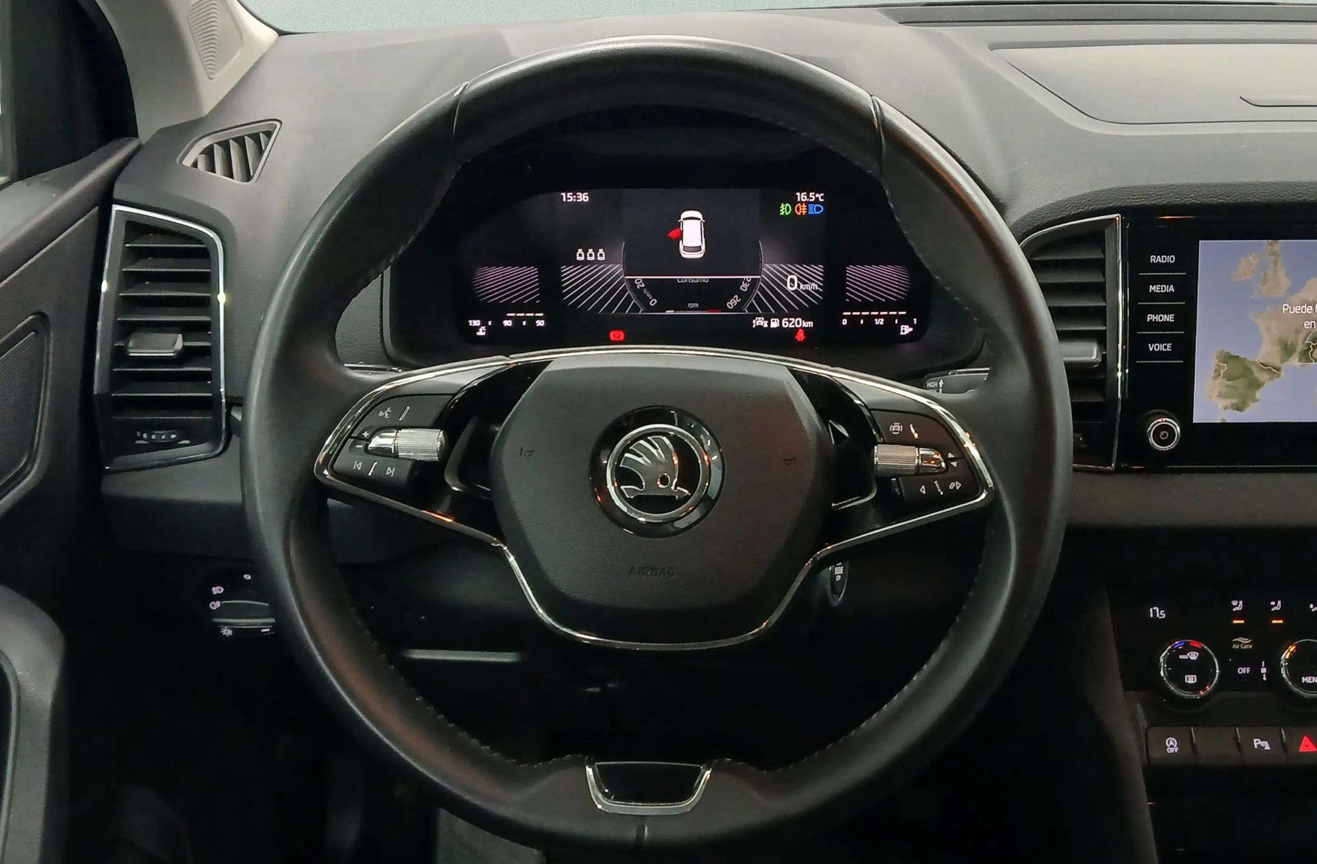 Škoda Karoq 2.0 TDI Selection - foto 20