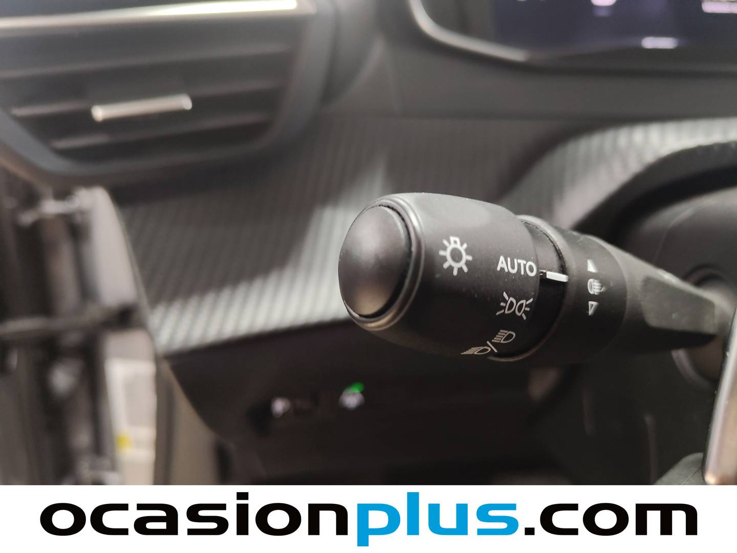 Peugeot 2008 Peugeot 2008 Allure Hybrid eDCS6 (136 CV) de segunda mano