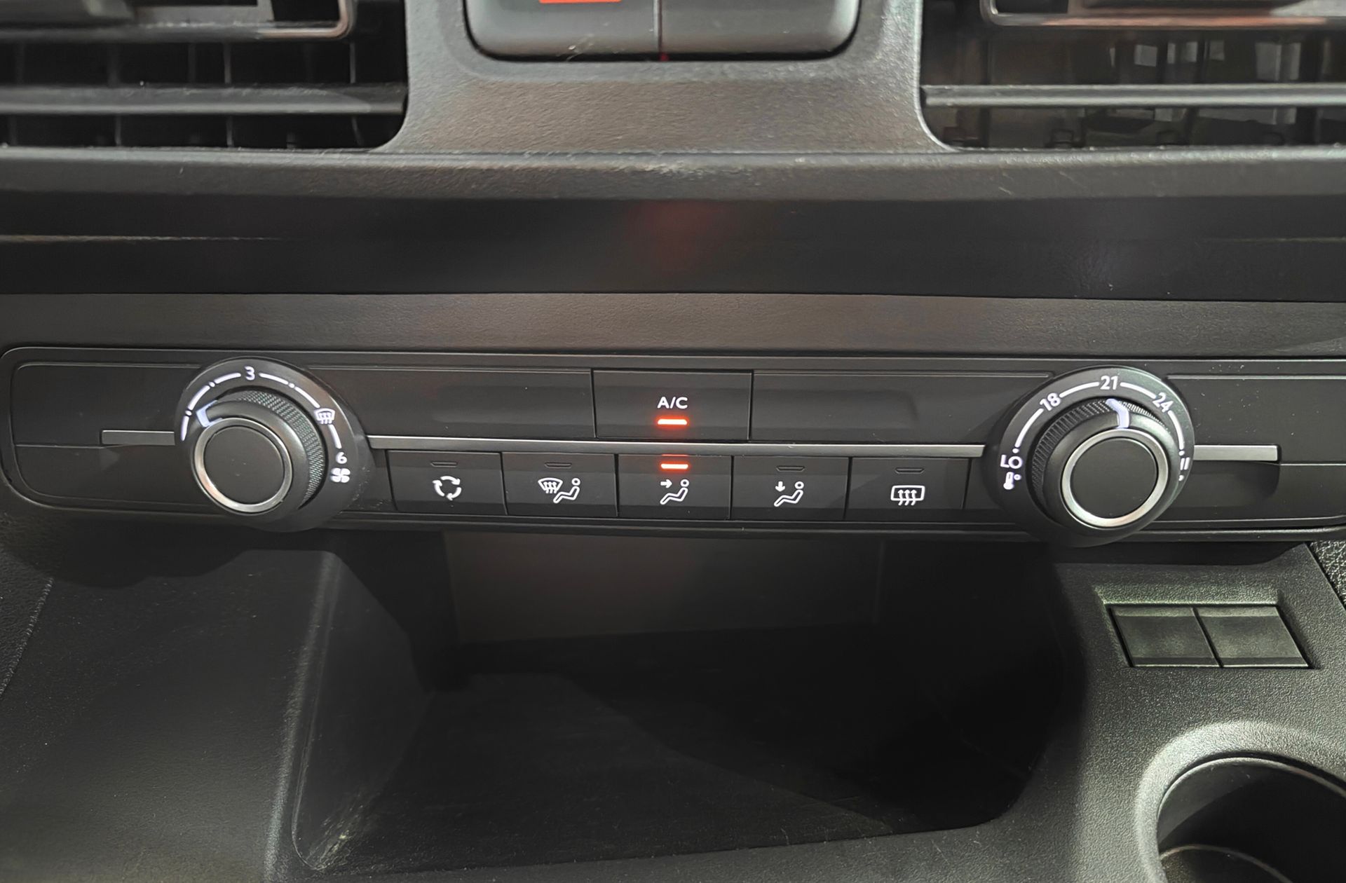Peugeot Rifter Active Pack Business Standard BlueHDi - foto 22