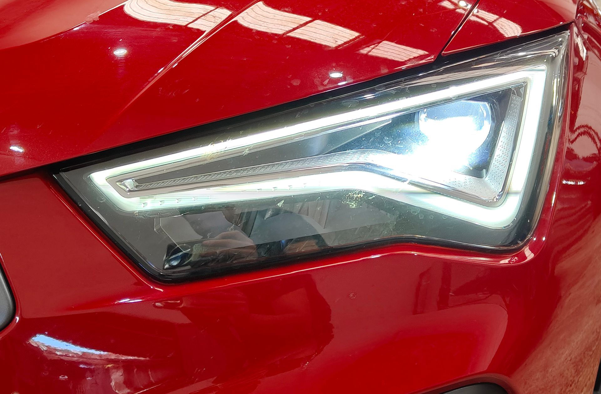 SEAT Ateca 2.0 TSI FR Go 4Drive DSG - foto 18