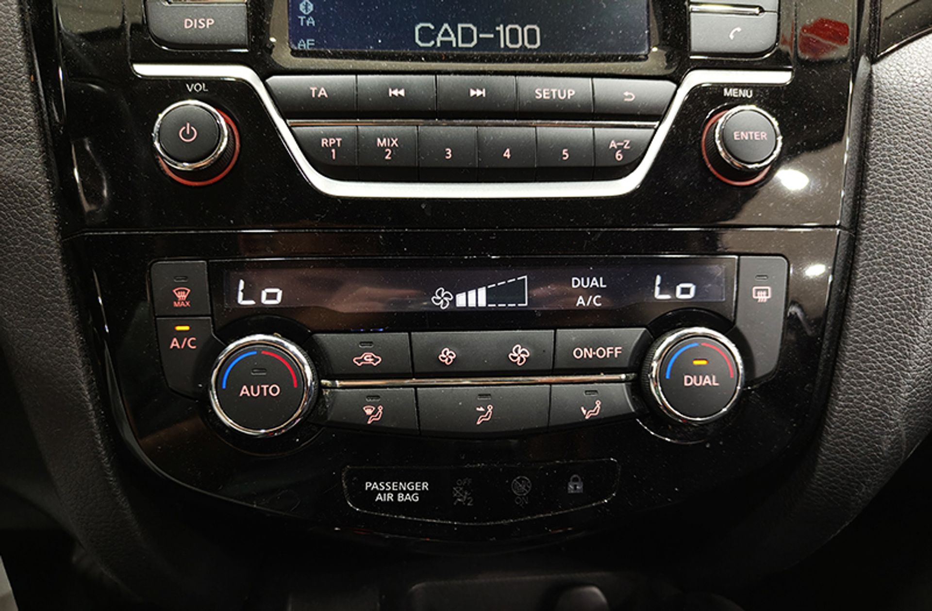 Nissan Qashqai DIG-T 115 Acenta 4x2 XTronic - foto 22