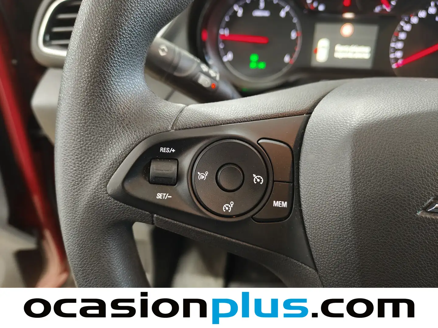 Foto Opel Grandland X Opel Grandland X 1.6 CDTi Selective (120 CV)