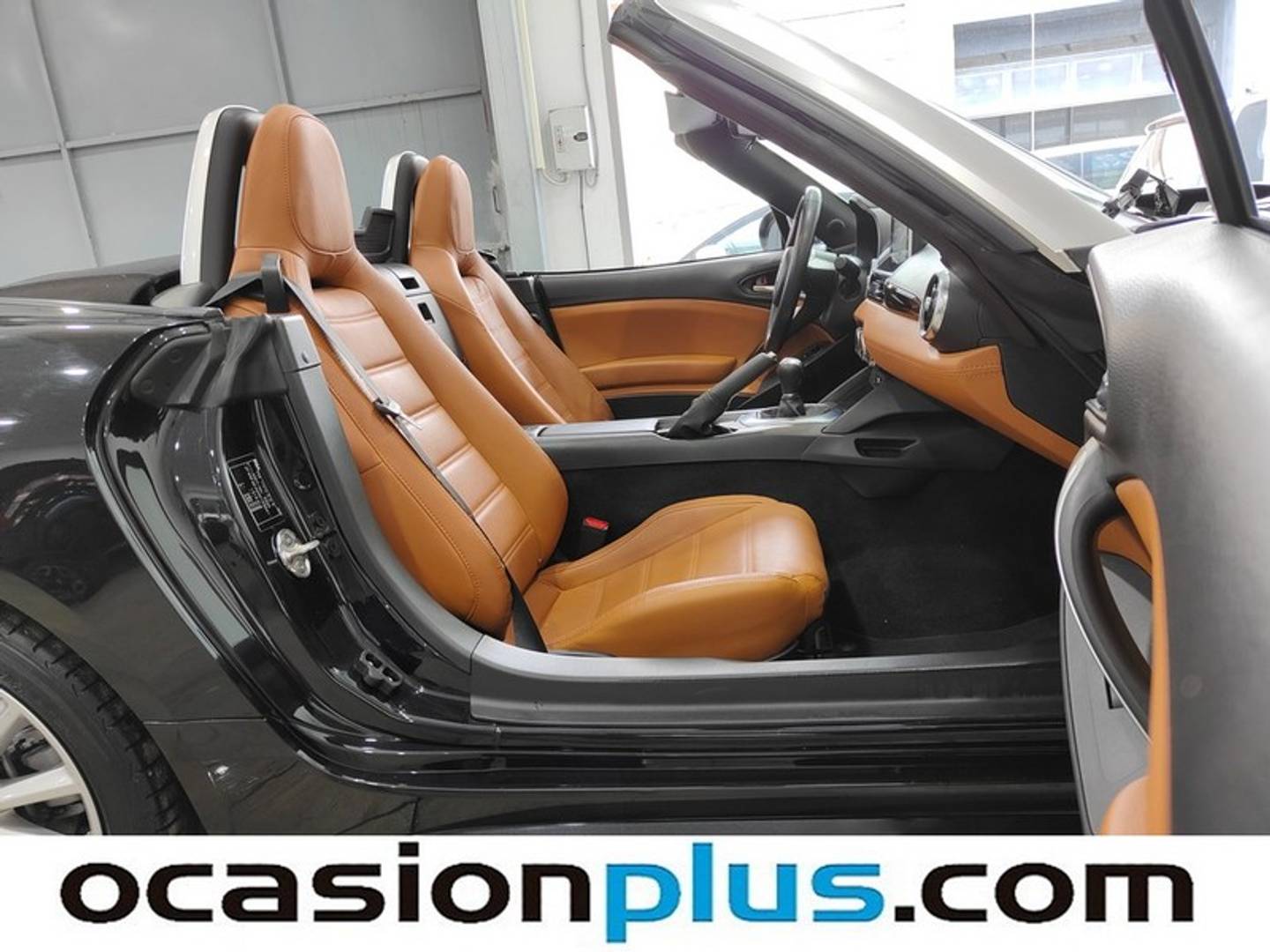 Foto Fiat 124 Spider Fiat 124 Spider 1.4 Multiair Cabrio Lusso (140 CV)