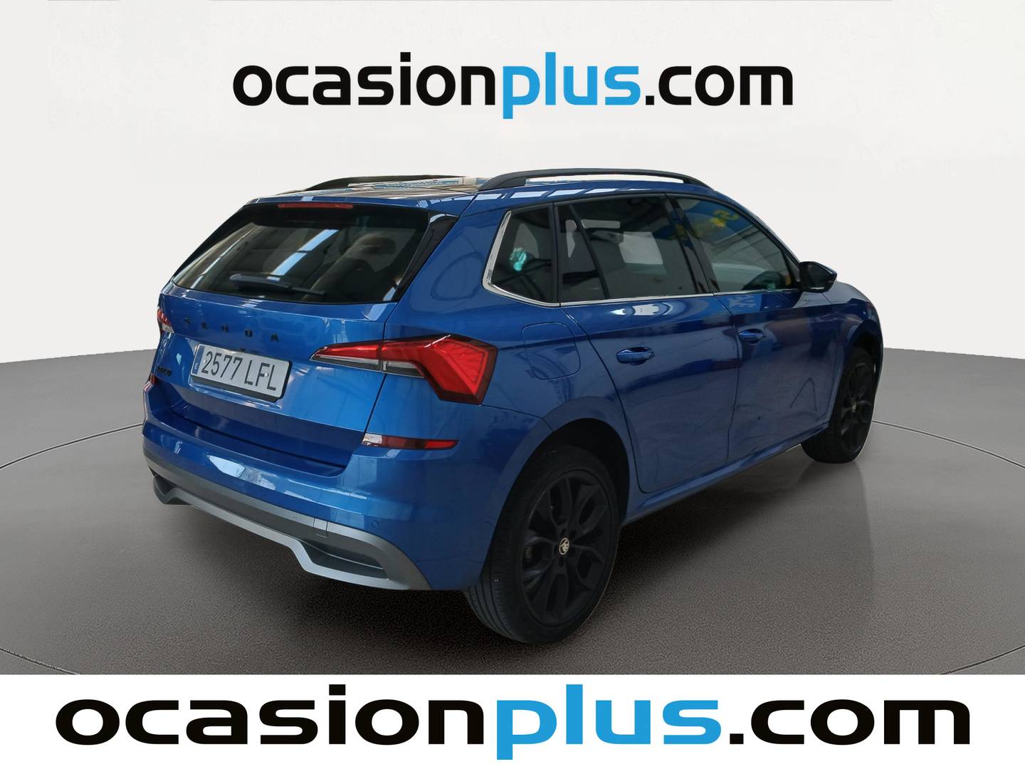 Foto trasera Skoda Kamiq Skoda Kamiq 1.0 TSI Sport (115 CV) derecha