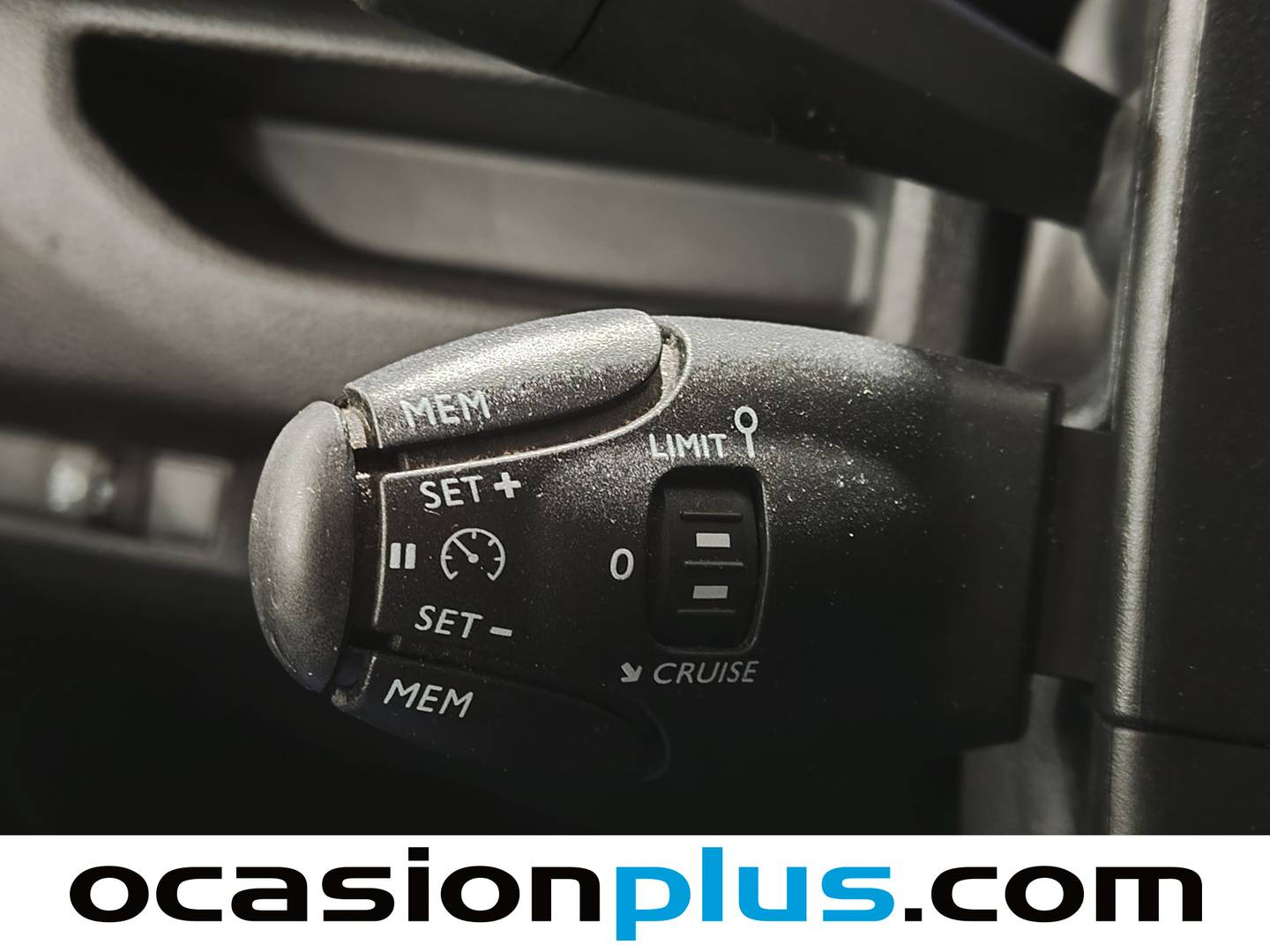 Acabados Fiat Scudo Fiat Scudo Furgon 1.5 BlueHDI L2 Business (102 CV)